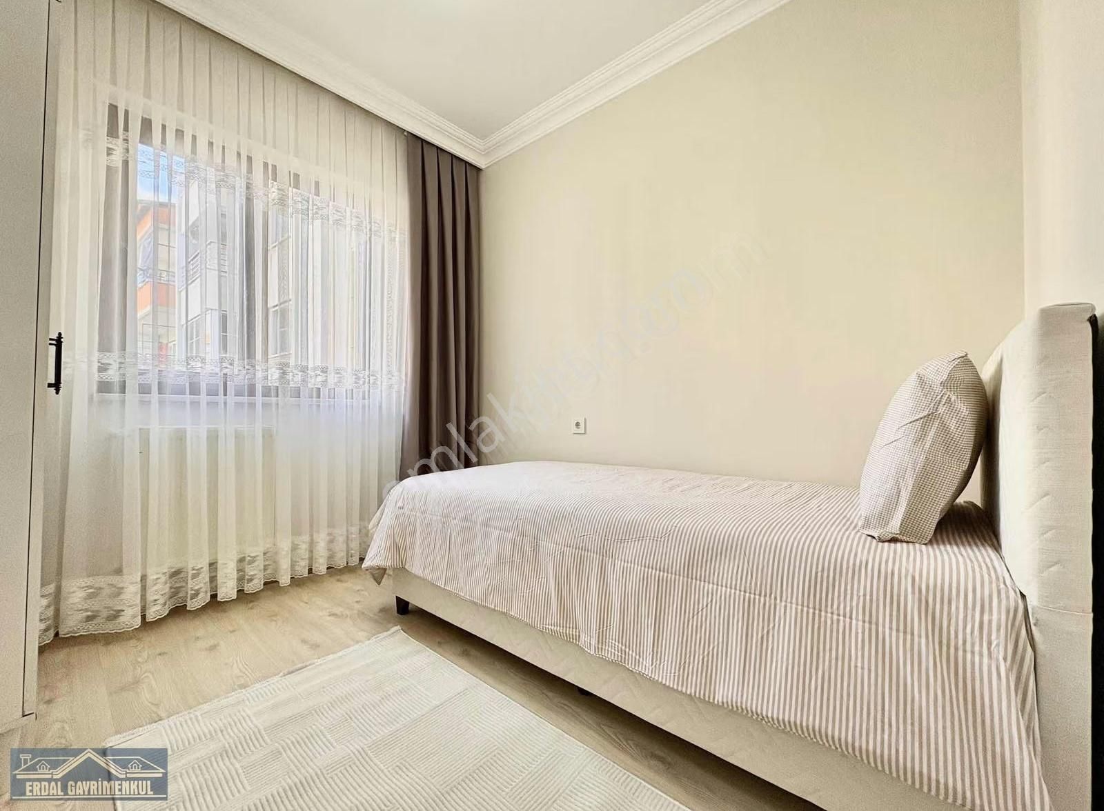 Kınıklıda Full Sıfır Eşyalı 2+1 - Görsel 17