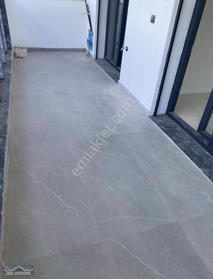 Denizli Manzaralı Lüks Lake Mobilyalı Asansörlü Daireler - Görsel 2