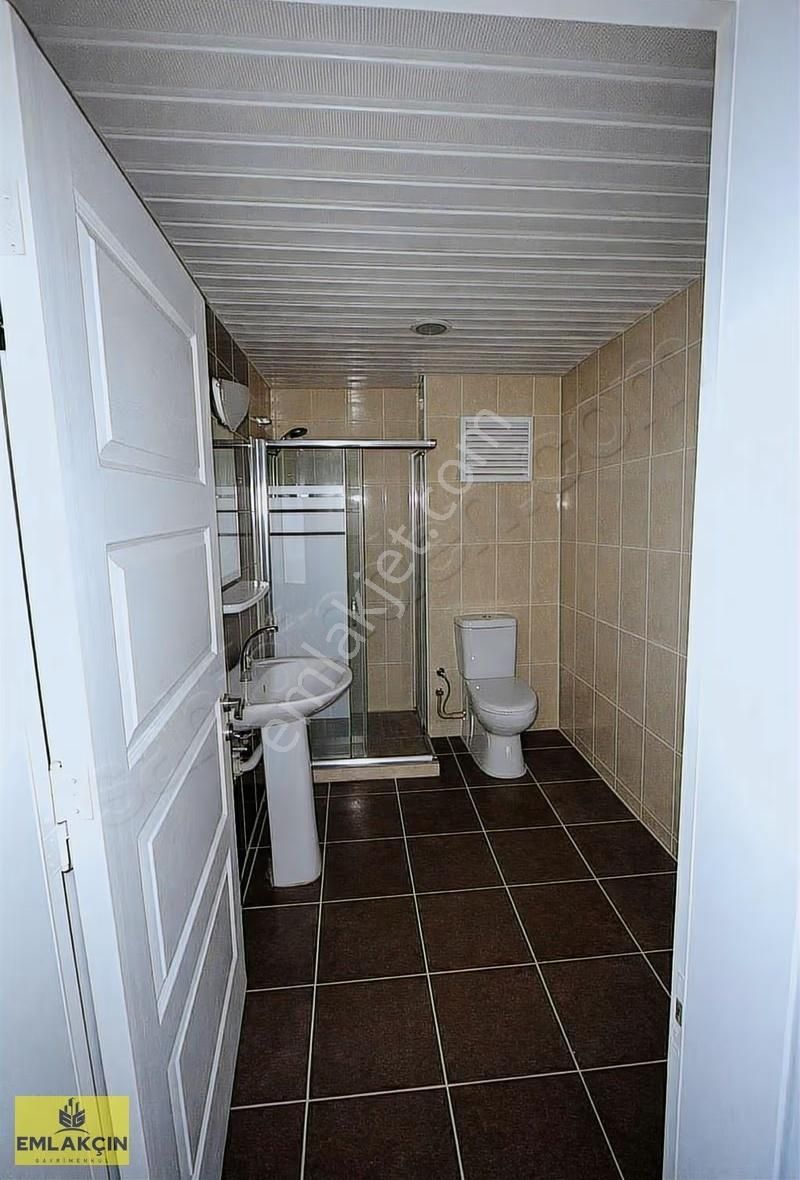 15. Bölge Metronun Dibinde 2+1 85 M² Kapalı Mutfak Satılık Daire - Görsel 2