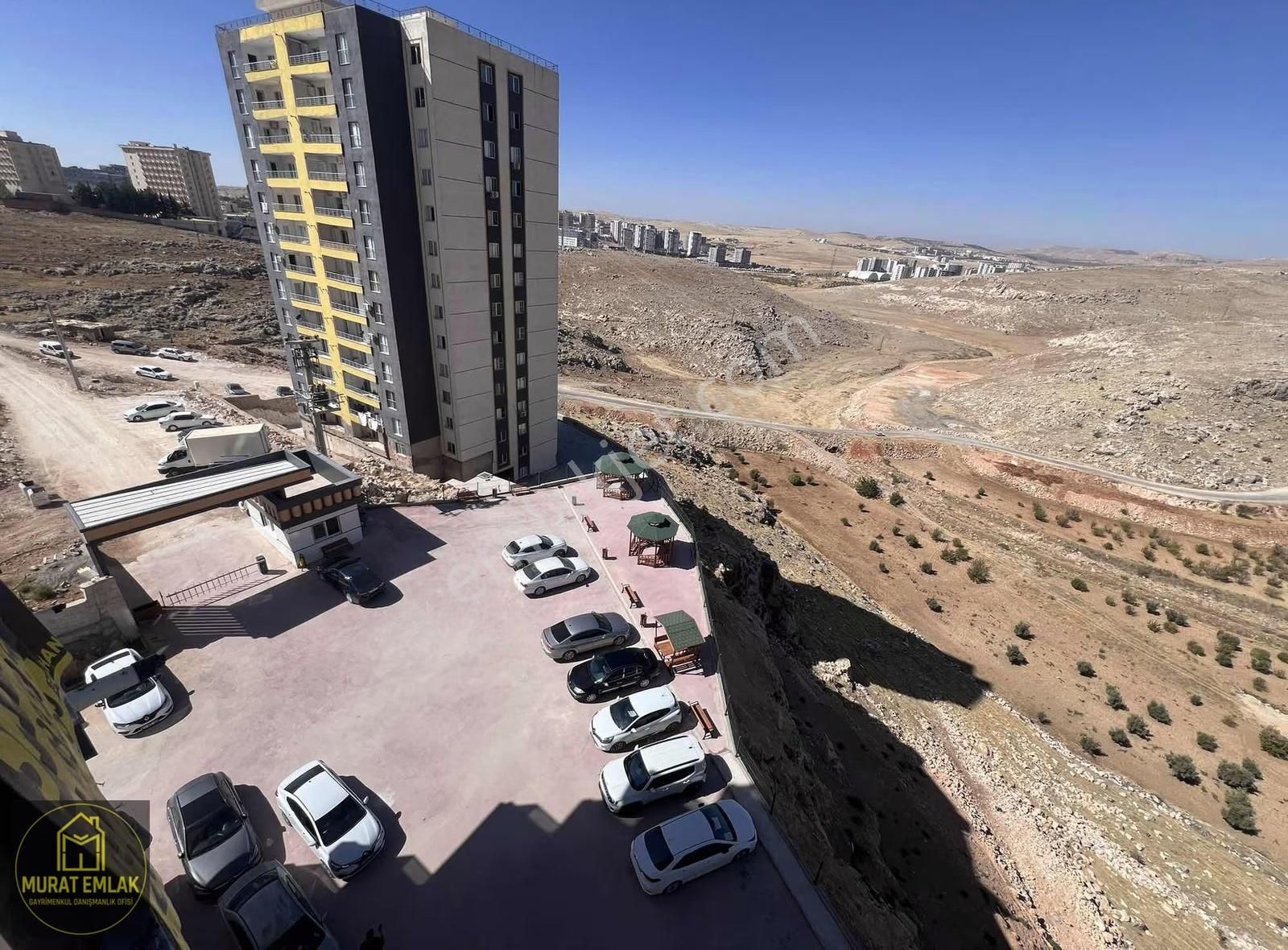 Murat Emlak'tan Yerden Isıtmalı Havuzlu Lüks 1+1 Daire Satılık - Görsel 26