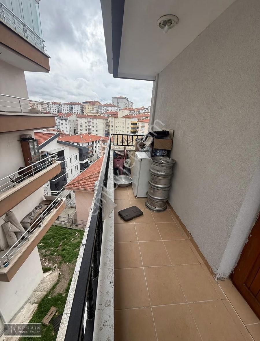 Keçiören Bademlik Cadde Üzeri 3+1 Yüksek Giriş Altında Daire Var - Görsel 13