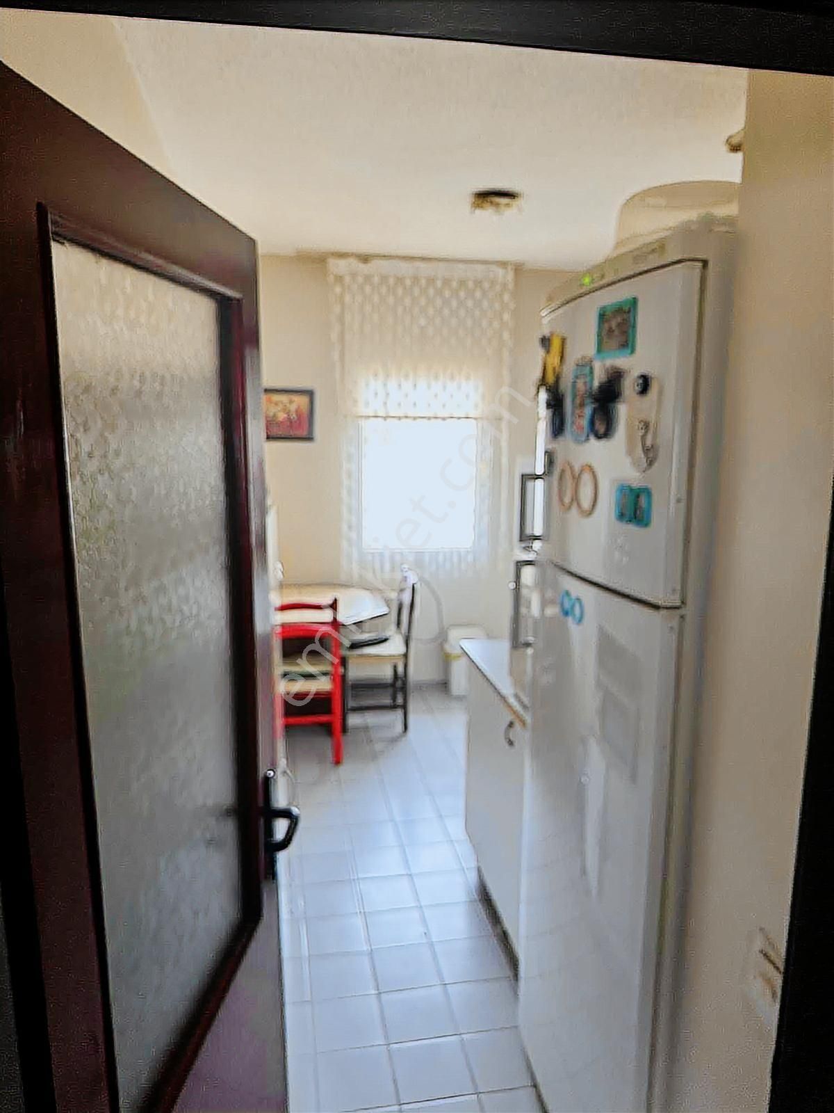 Gaziemir Nevvar Salih İşgören Hastanesi Karşısında Satılık 2+1 - Görsel 13