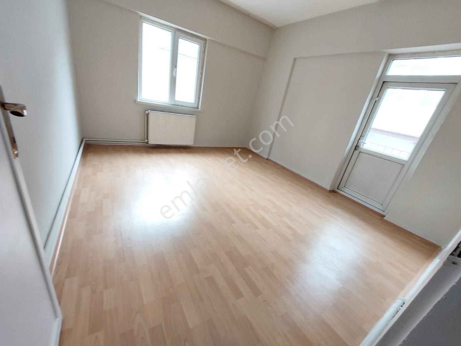 Göraldan 3+1 Arakat Sokullu Caddesi Yanı Çetin Emeç Yakını - Görsel 4