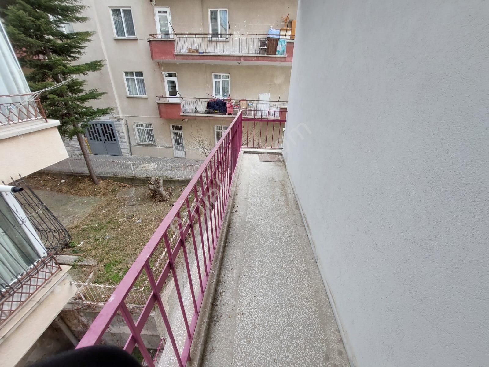 Göraldan 3+1 Arakat Sokullu Caddesi Yanı Çetin Emeç Yakını - Görsel 29