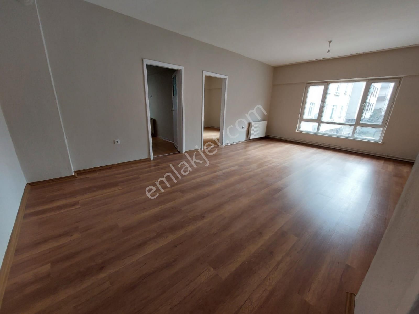 Göraldan 3+1 Arakat Sokullu Caddesi Yanı Çetin Emeç Yakını - Görsel 20