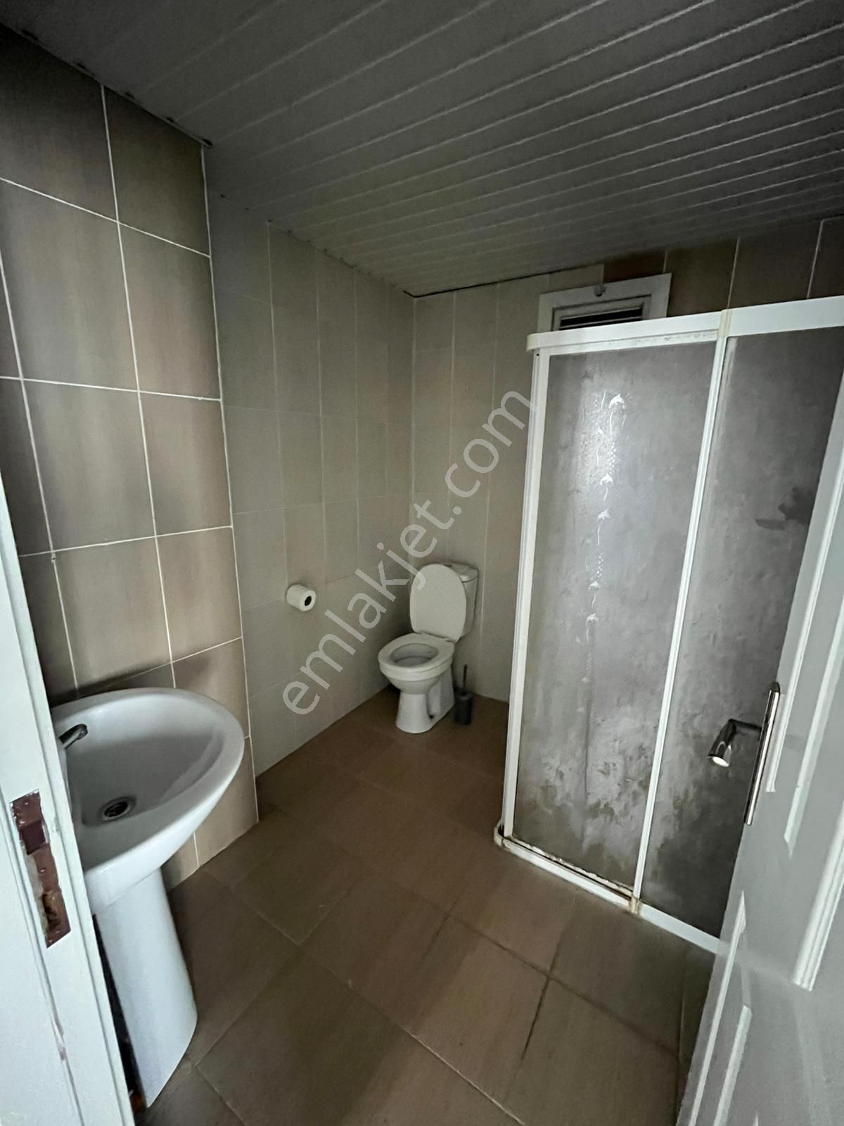 Adana Yurt Mahallesi Hayalpark Çivarında Okul Bölgesinde Doğalgazlı 3+1 Fırsat Kiralık Daire - Görsel 23