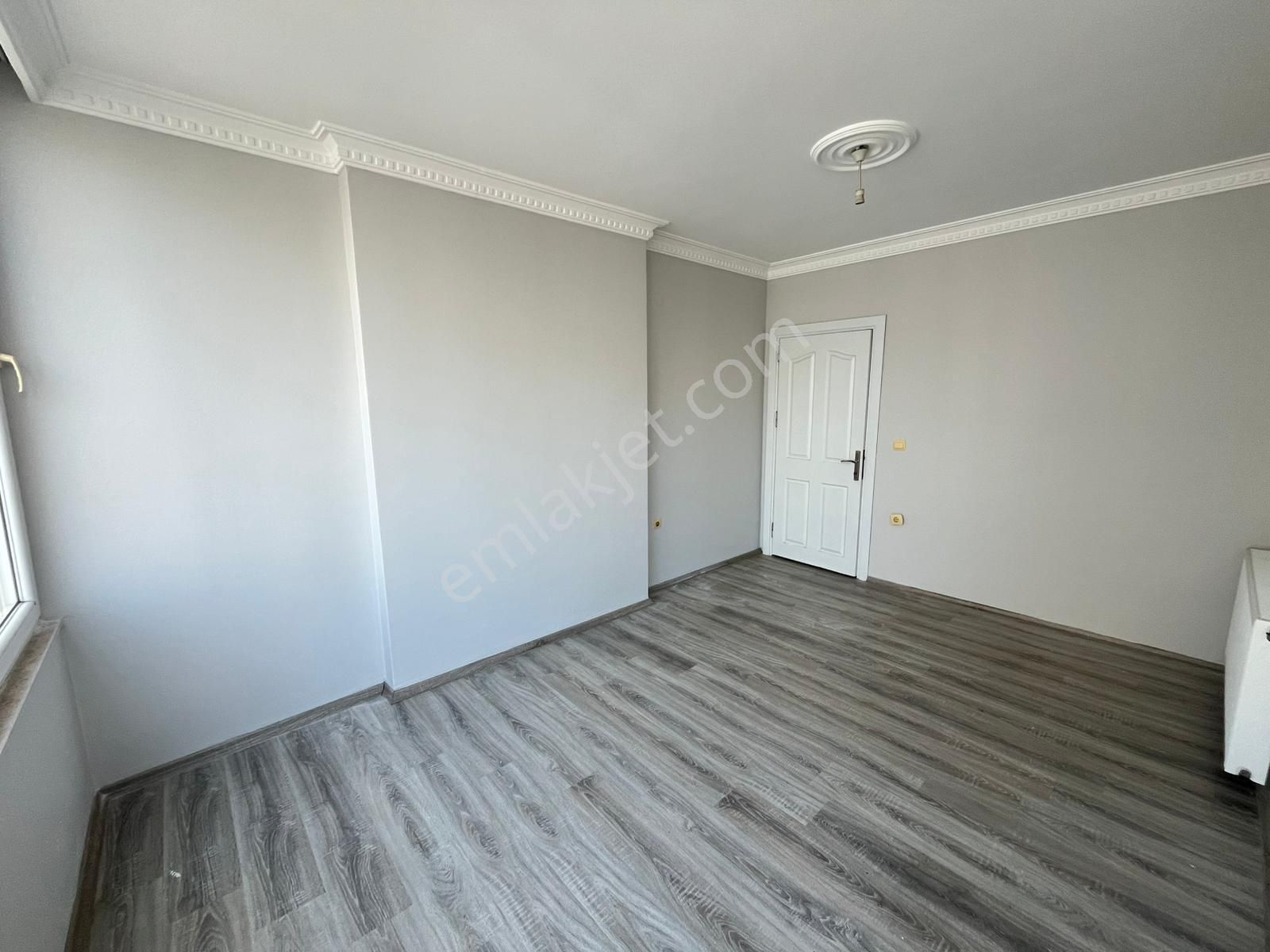Adana Yurt Mahallesi Hayalpark Çivarında Okul Bölgesinde Doğalgazlı 3+1 Fırsat Kiralık Daire - Görsel 14