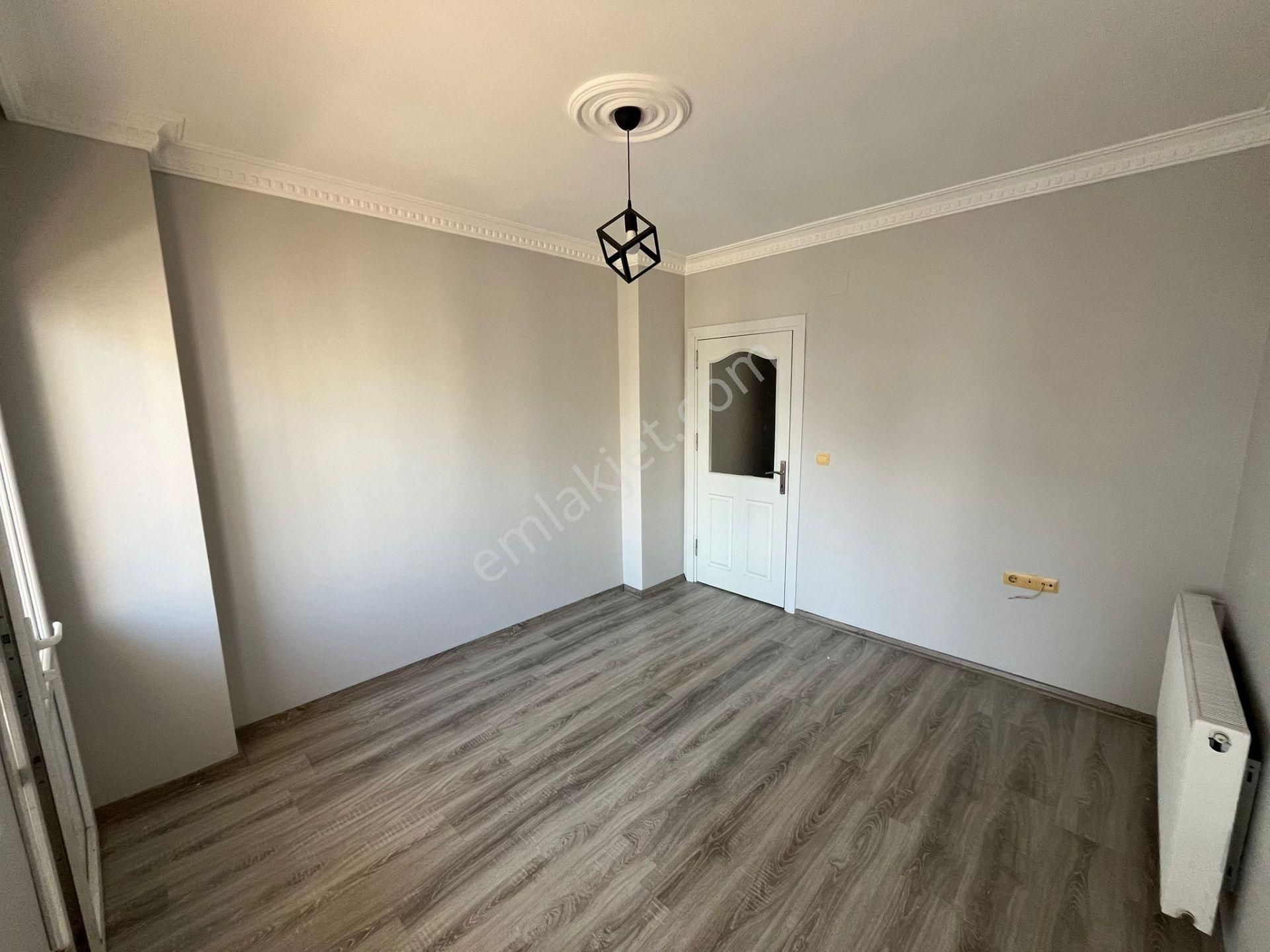 Adana Yurt Mahallesi Hayalpark Çivarında Okul Bölgesinde Doğalgazlı 3+1 Fırsat Kiralık Daire - Görsel 16