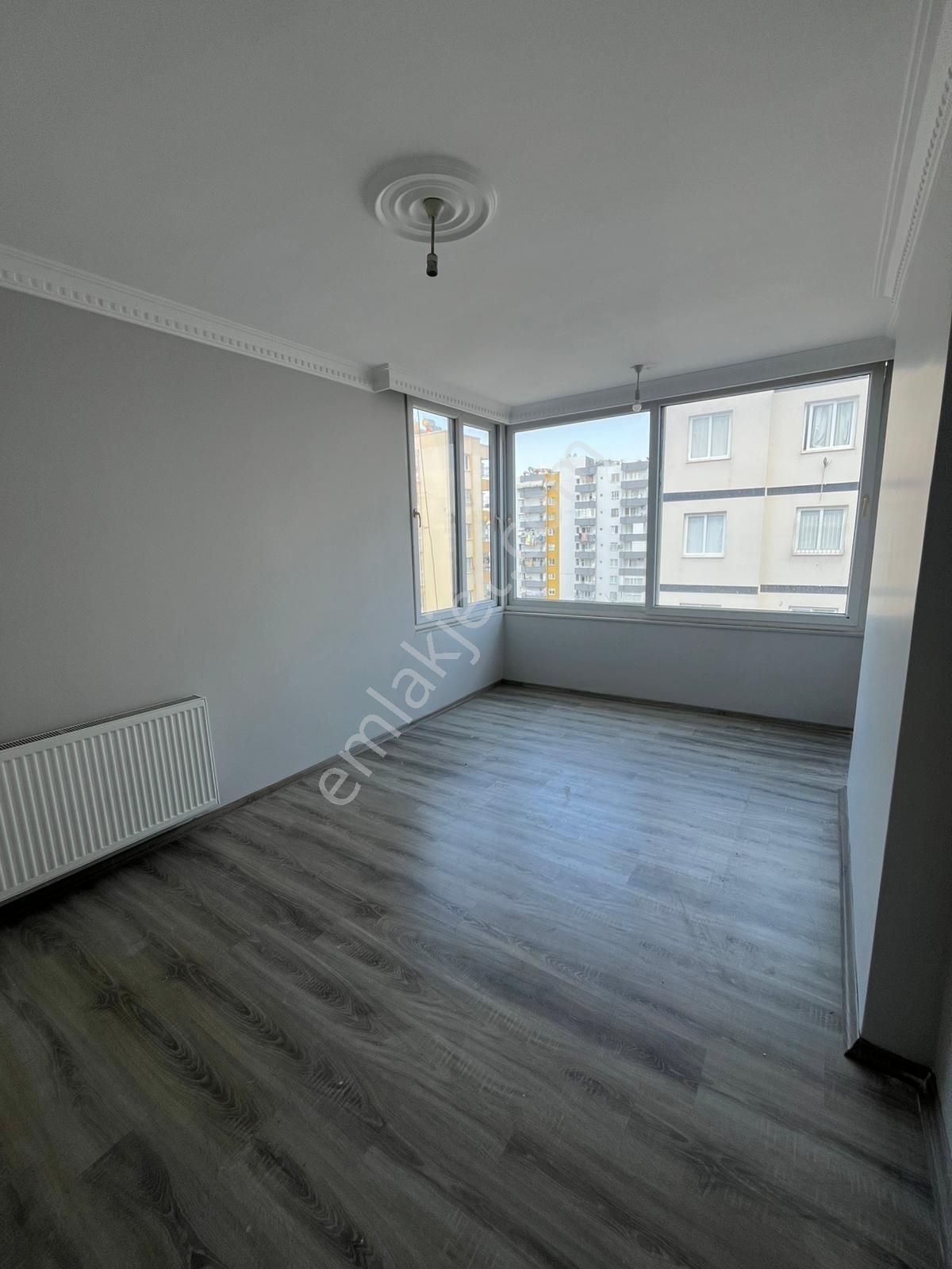 Adana Yurt Mahallesi Hayalpark Çivarında Okul Bölgesinde Doğalgazlı 3+1 Fırsat Kiralık Daire - Görsel 25