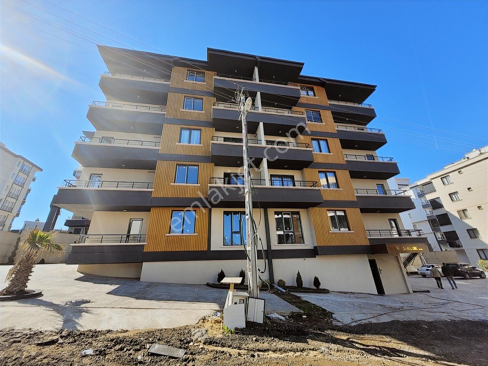 Mavi Atlastan Körfez De Lüks,geniş Sıfır Satılık 1+1 Daire - Görsel 10