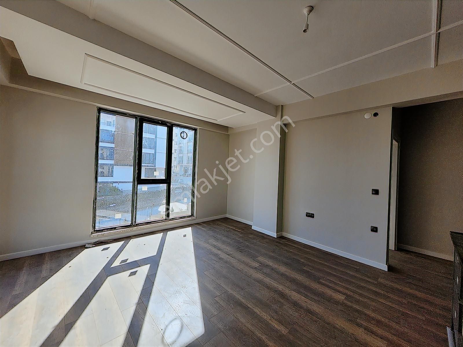 Mavi Atlastan Körfez De Lüks,geniş Sıfır Satılık 1+1 Daire - Görsel 3