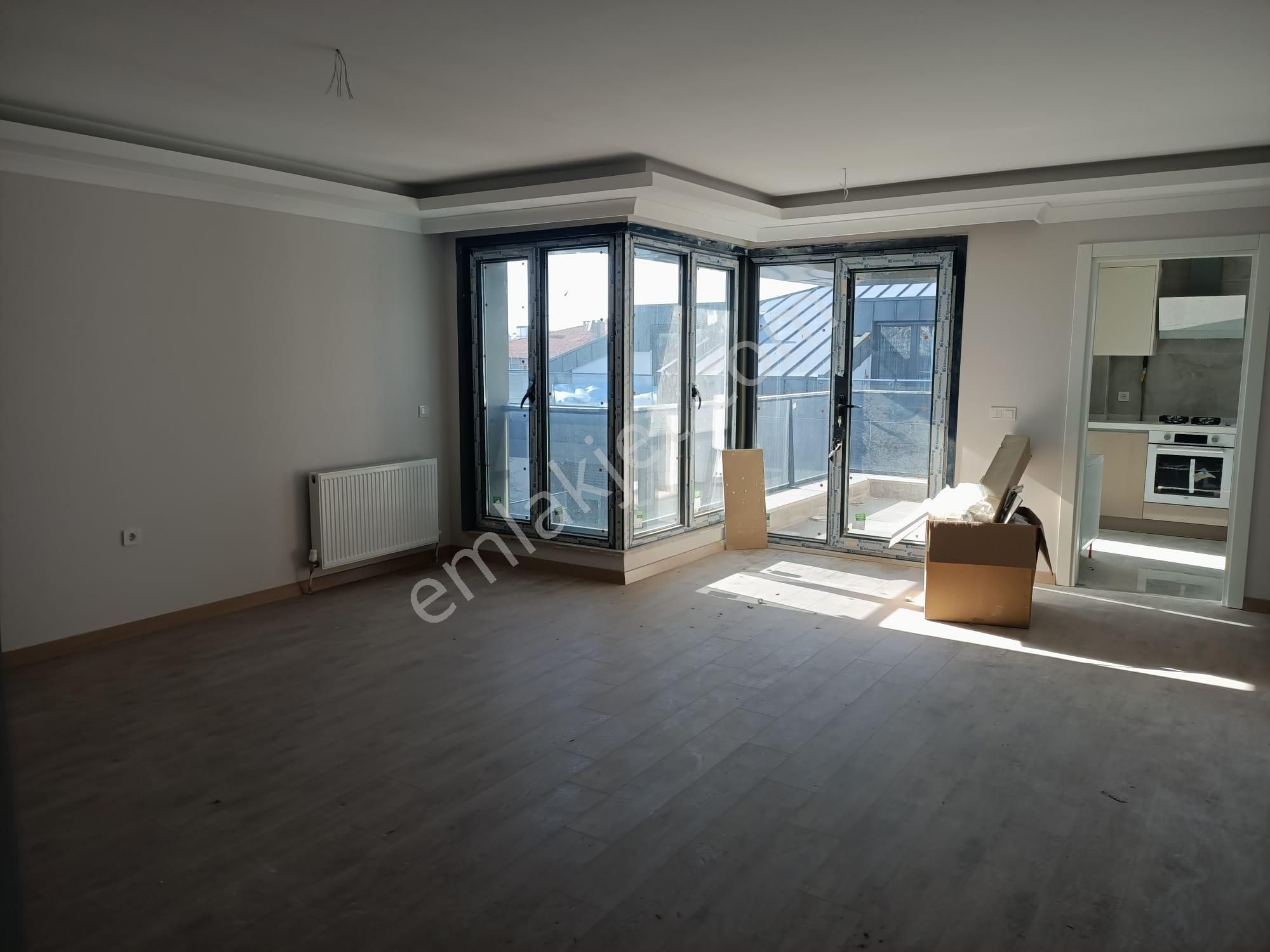 Üsküdar Barbaros Mah. Kiralık Sıfır 3+1 Daire - Görsel 6