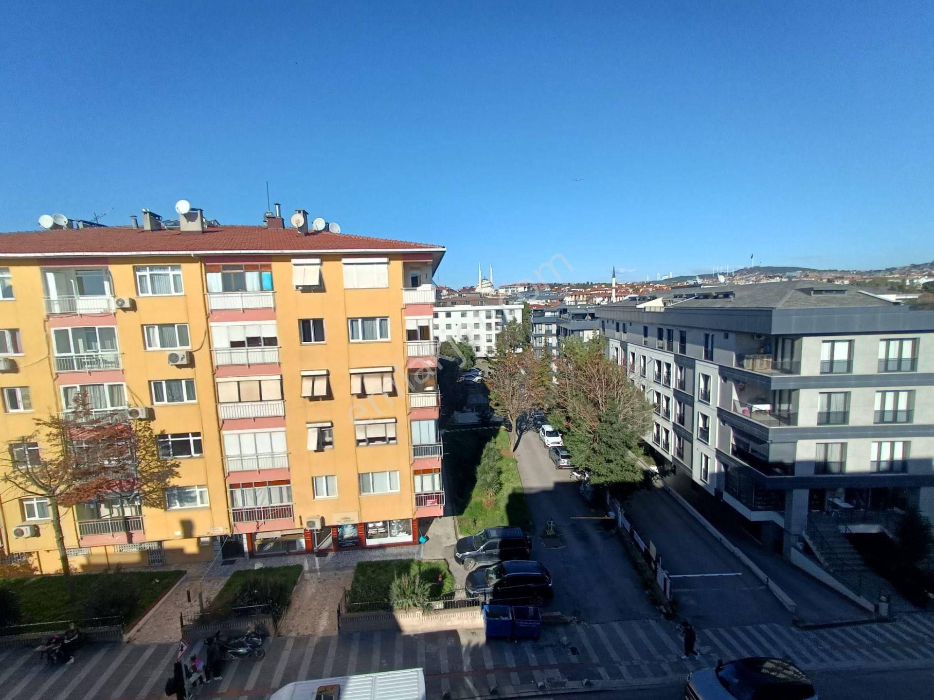 Üsküdar Barbaros Mah. Kiralık Sıfır 3+1 Daire - Görsel 2