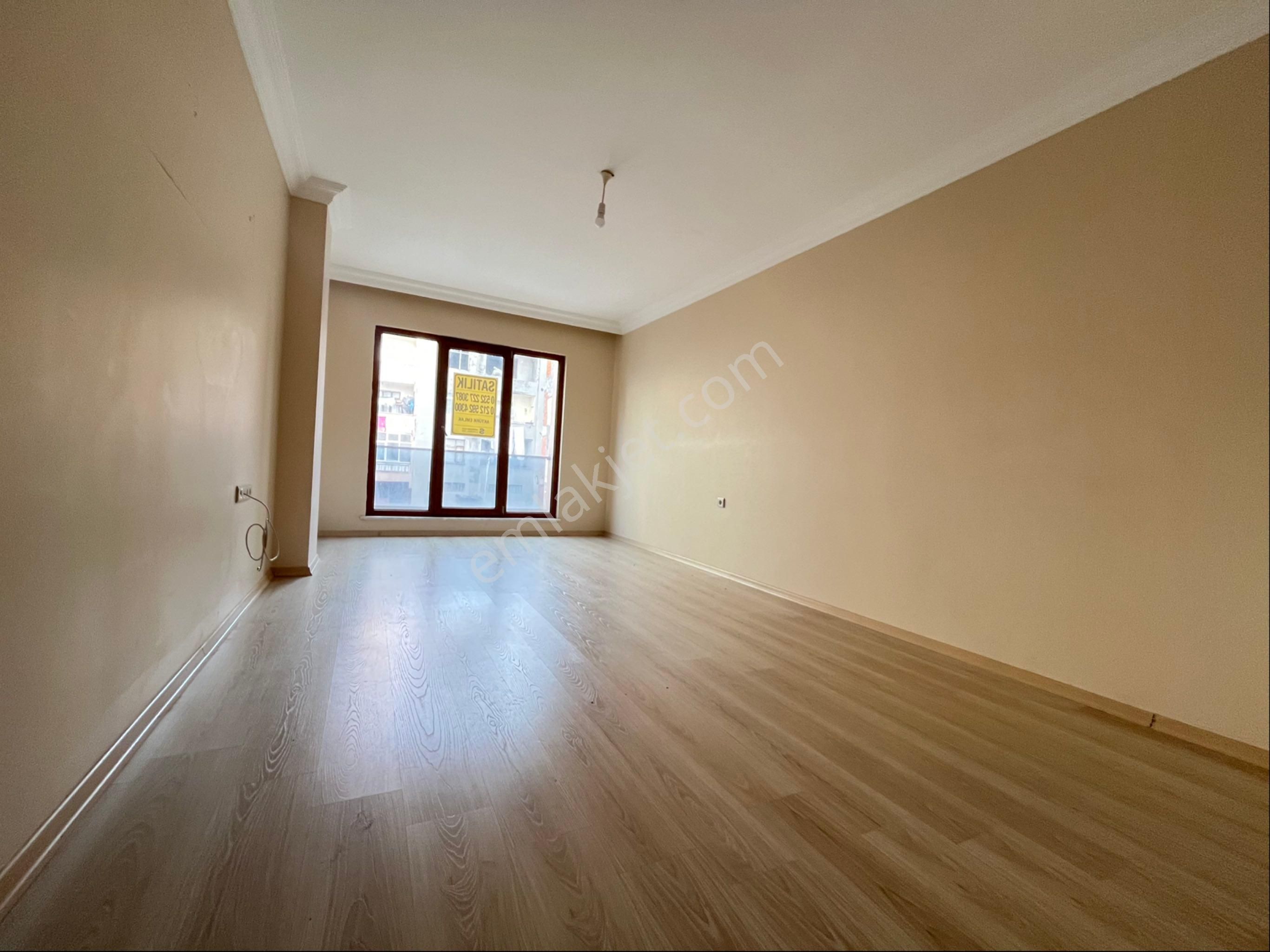 İmren Gayrimenkulden Satılık Kemalpaşa Mh. 2+1 90m2 Ön Cephe - Görsel 2