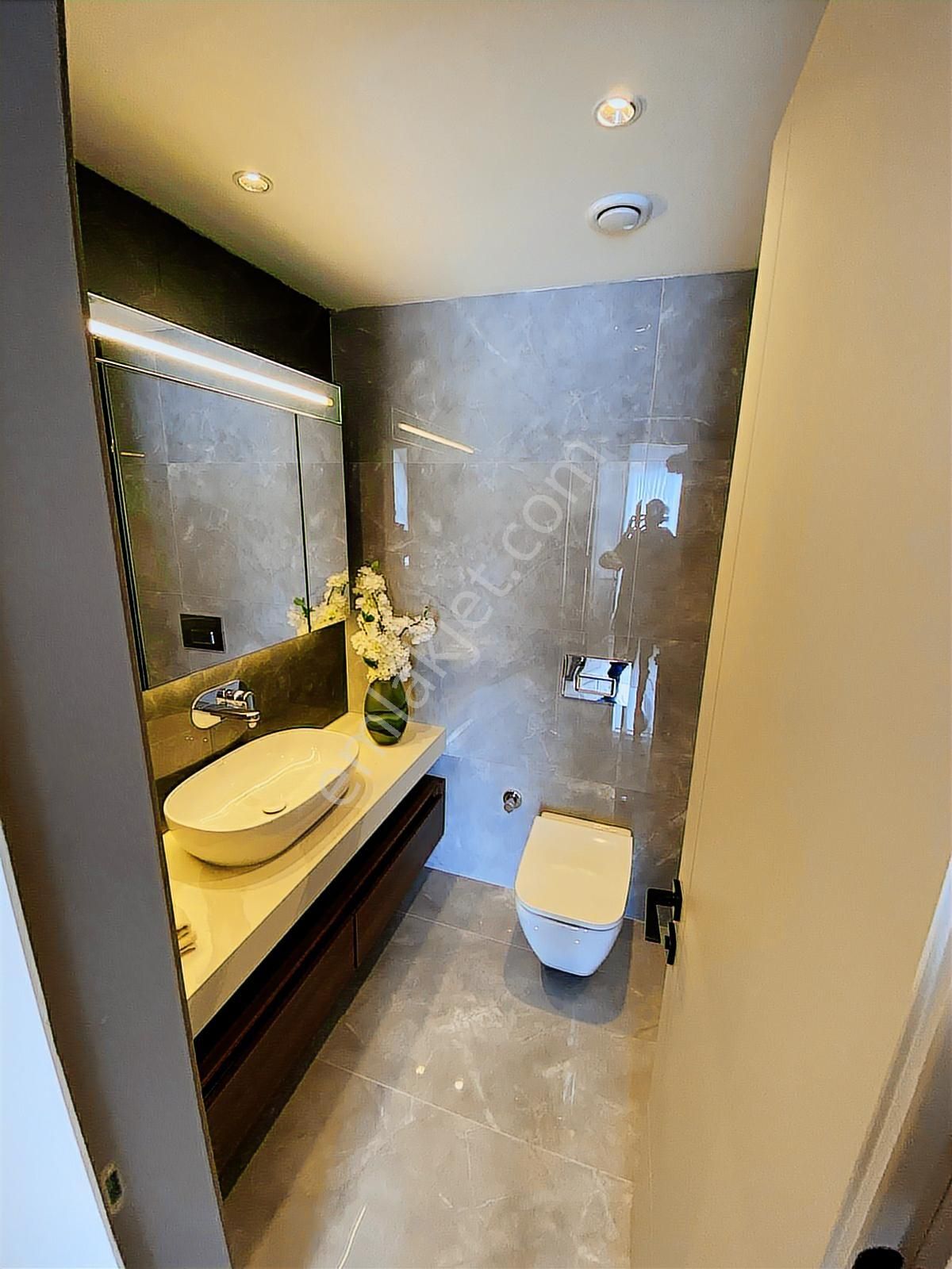 İncekte Yüksek Katta Akıllı Ev 2+1 Lüks Site İçinde - Görsel 11