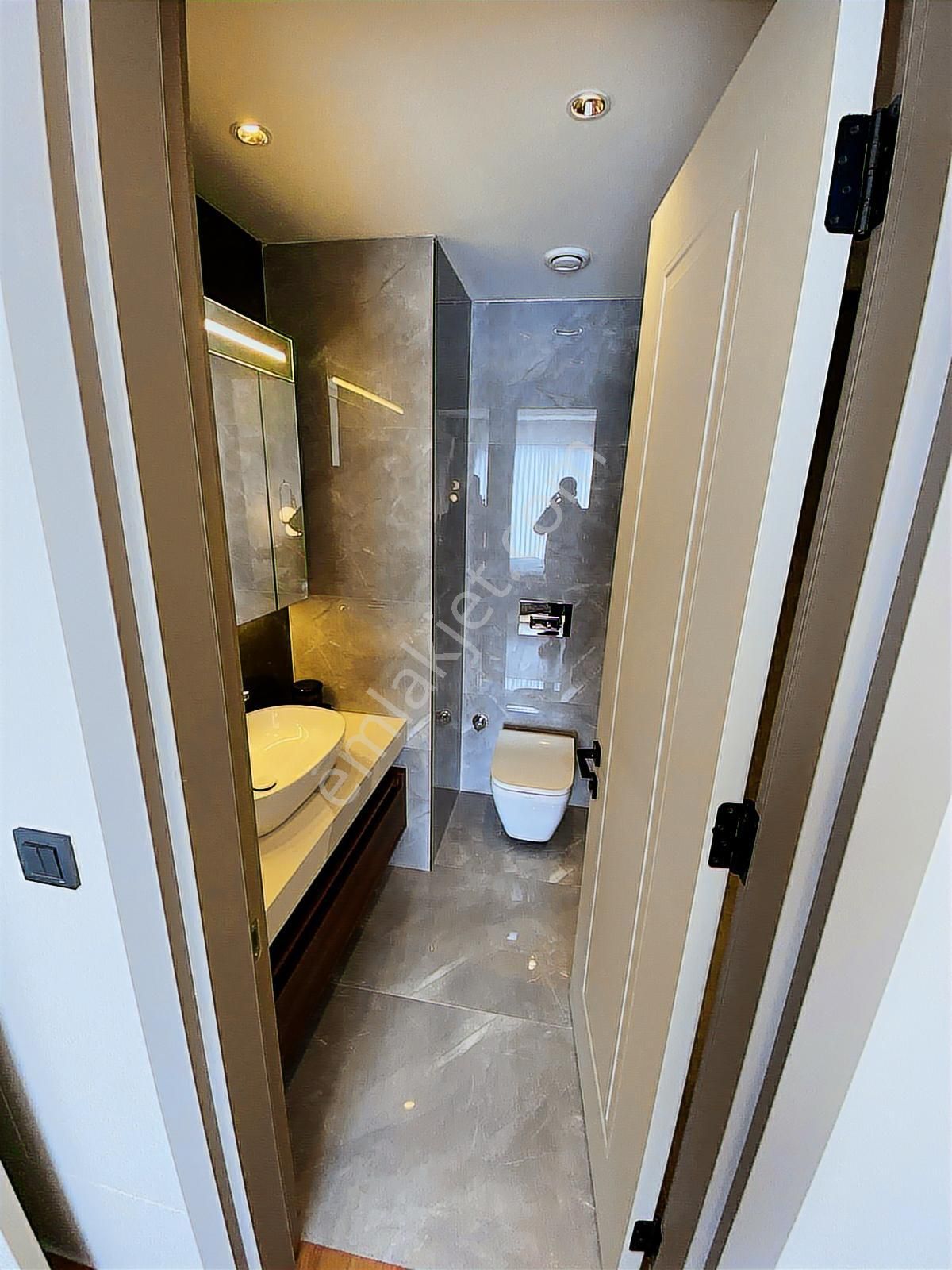 İncekte Yüksek Katta Akıllı Ev 2+1 Lüks Site İçinde - Görsel 13