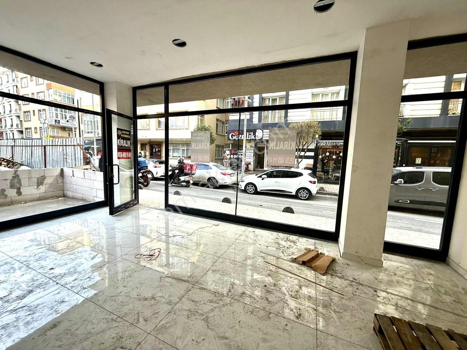 Cennet Mah.hürriyet Cad.paralel Bodrumlu Dükkan