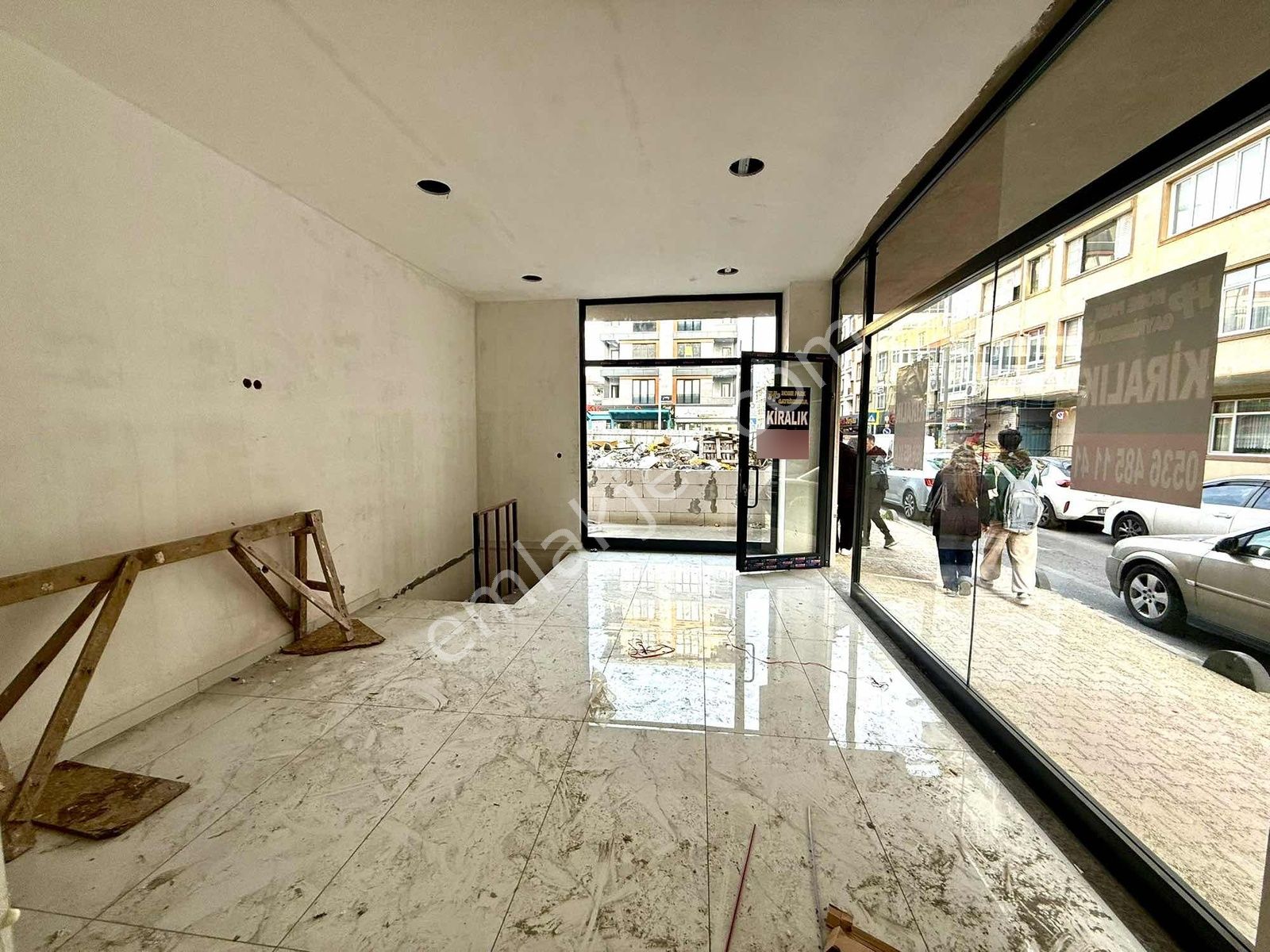 Cennet Mah.hürriyet Cad.paralel Bodrumlu Dükkan - Görsel 2