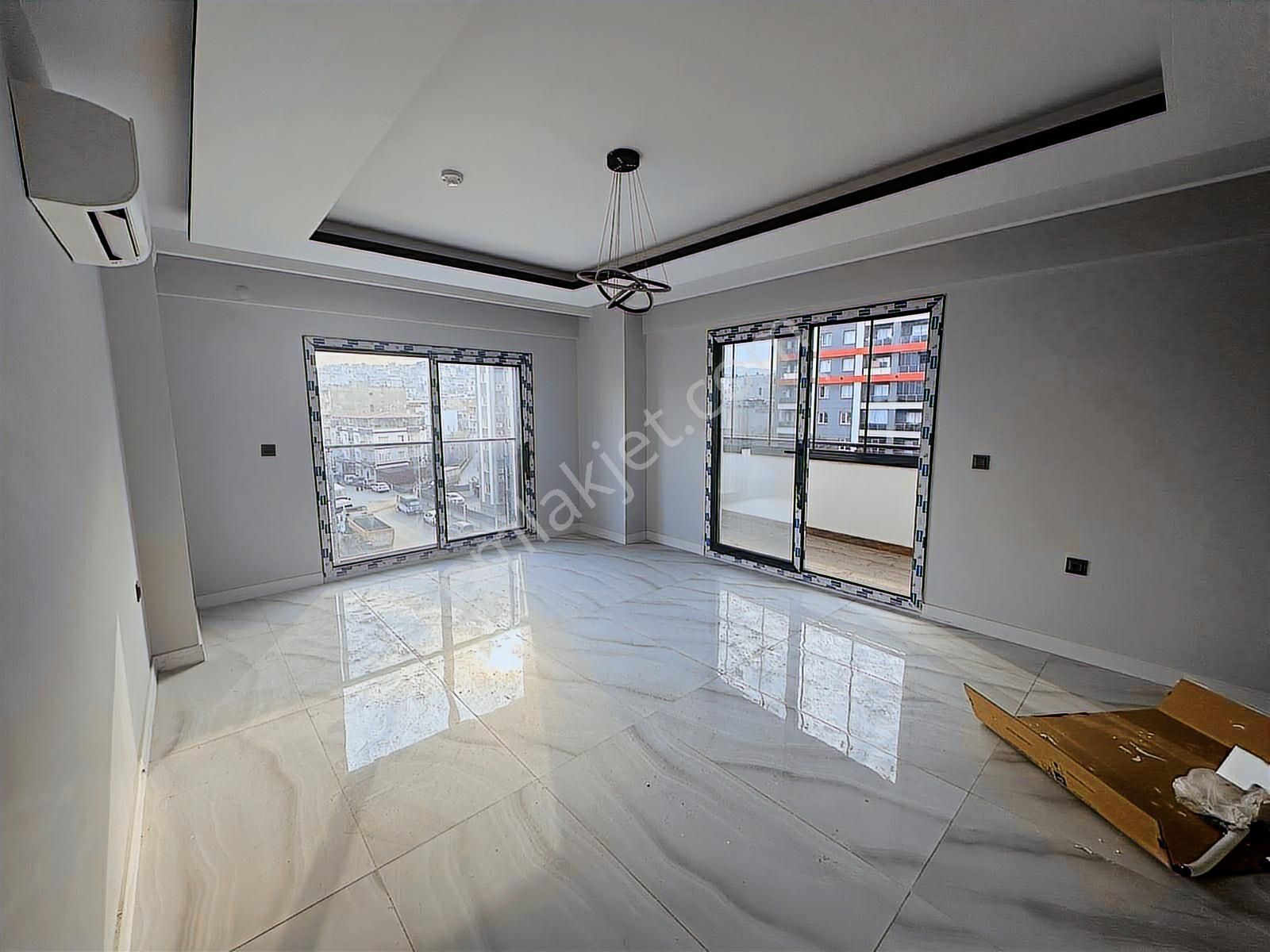 Havuzlu Site İçerisinde Akıllı Ev Sistemli 3+1 Daireler - Görsel 13