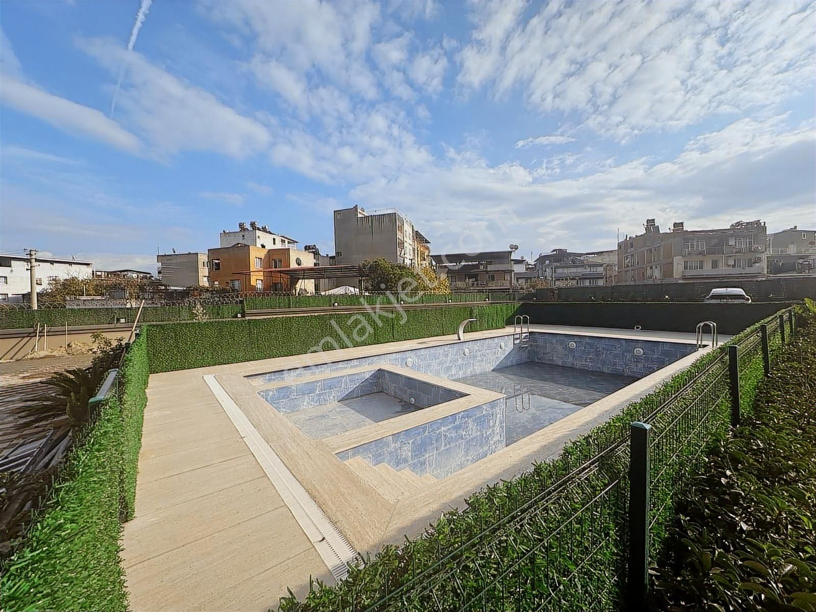 Havuzlu Site İçerisinde Akıllı Ev Sistemli 3+1 Daireler - Görsel 5