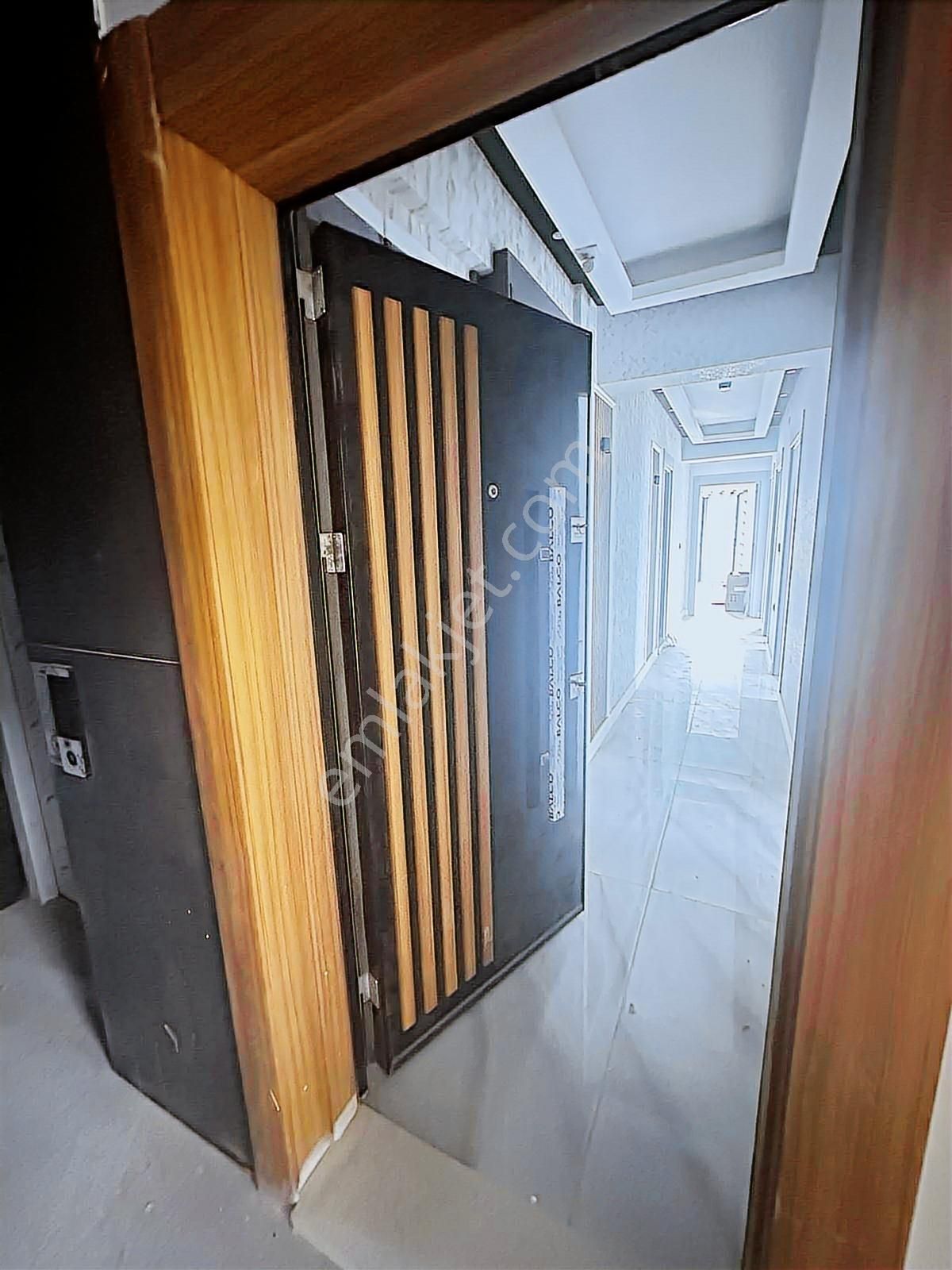 Havuzlu Site İçerisinde Akıllı Ev Sistemli 3+1 Daireler - Görsel 28