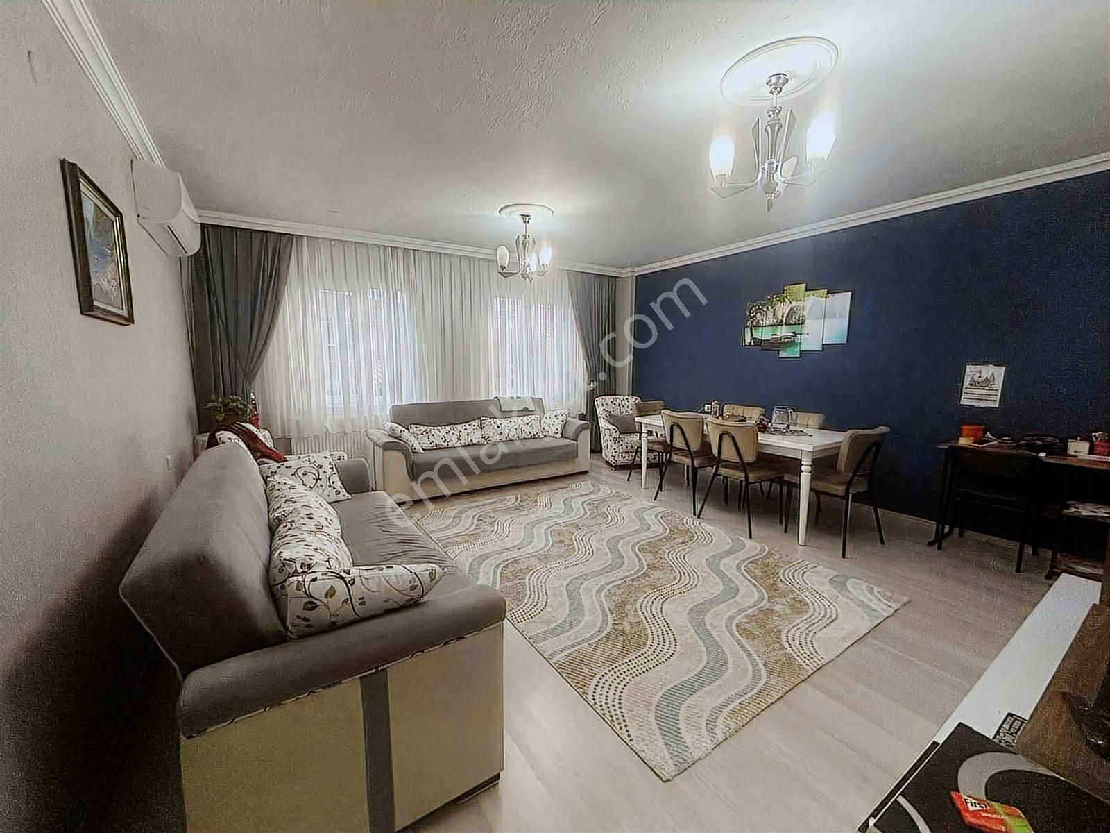 Günaltay Meydan Durağı Yakını Çift Cephe 3+1 Satılık Daire