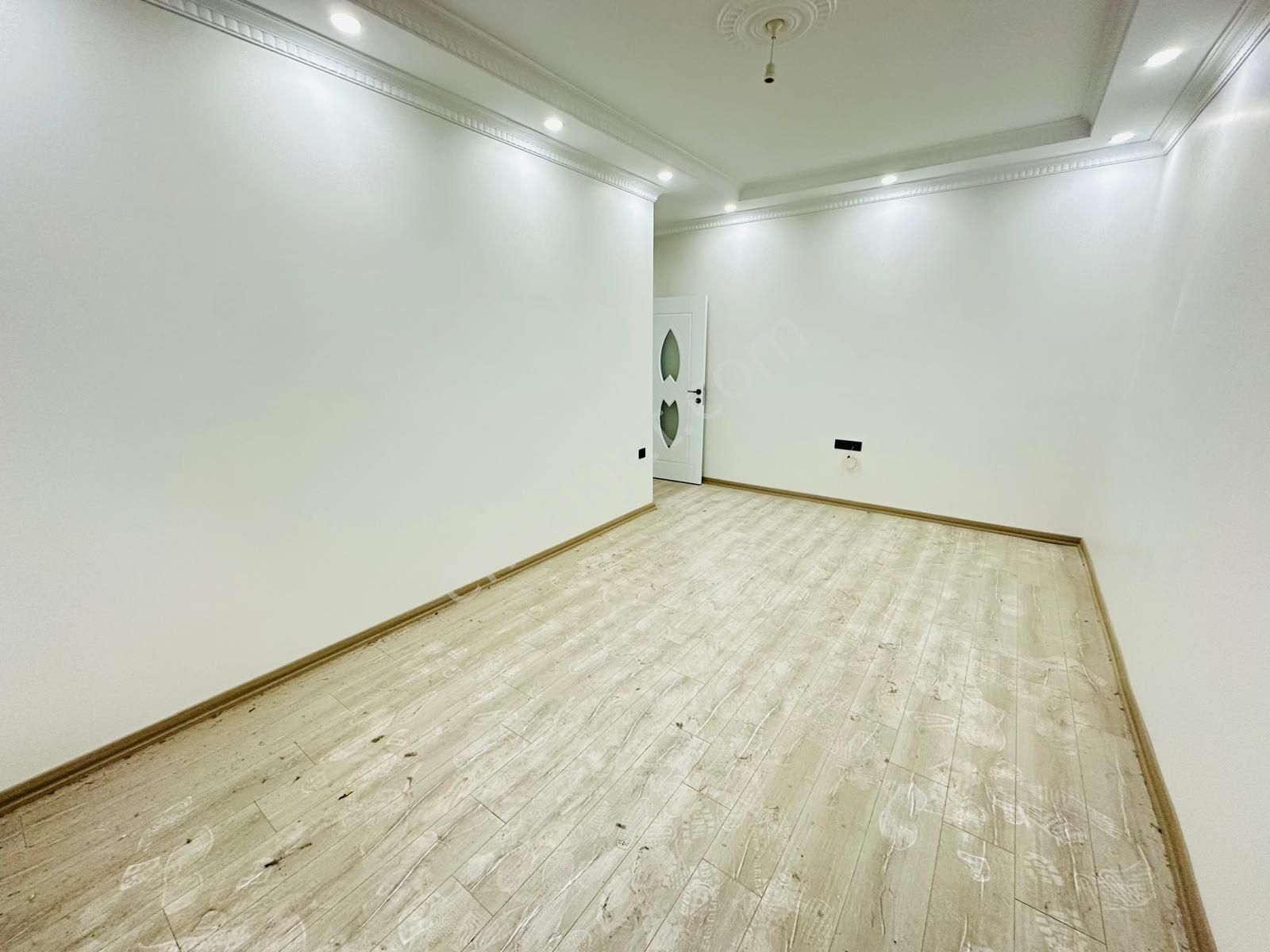 İmren Gayrimenkulden Satılık Sultanmurat Mh. 2+1 85 M2 Bahçe Kat - Görsel 9