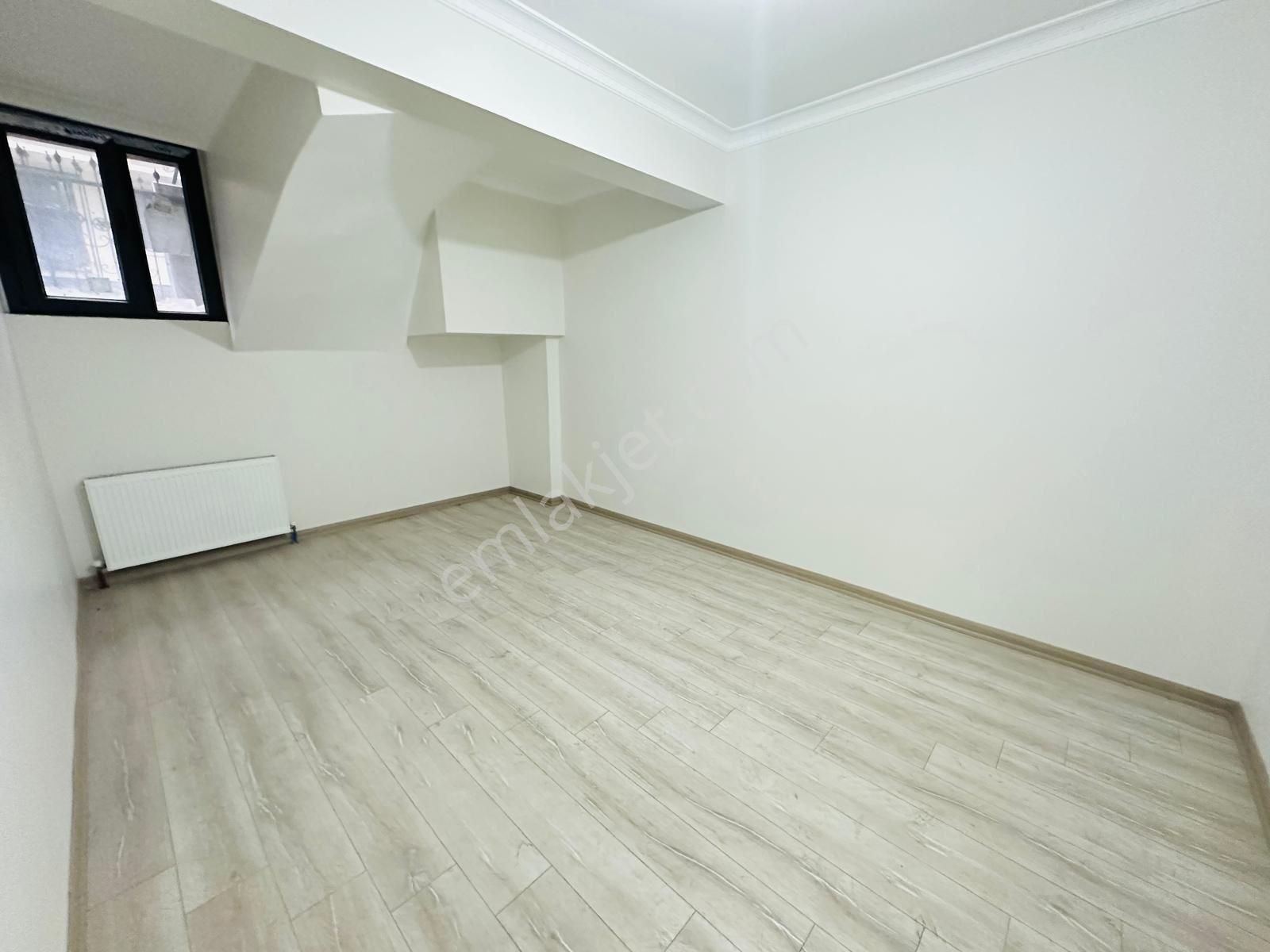 İmren Gayrimenkulden Satılık Sultanmurat Mh. 2+1 85 M2 Bahçe Kat - Görsel 17