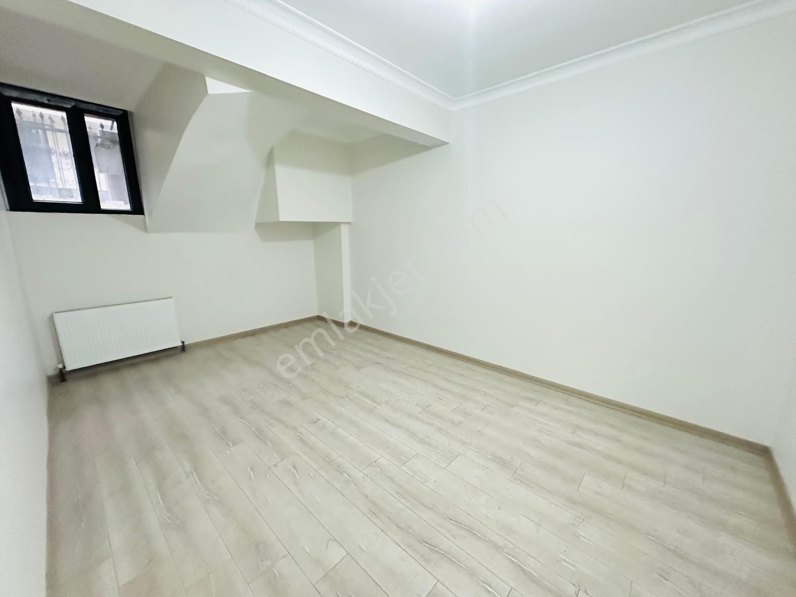 İmren Gayrimenkulden Satılık Sultanmurat Mh. 2+1 85 M2 Bahçe Kat - Görsel 18