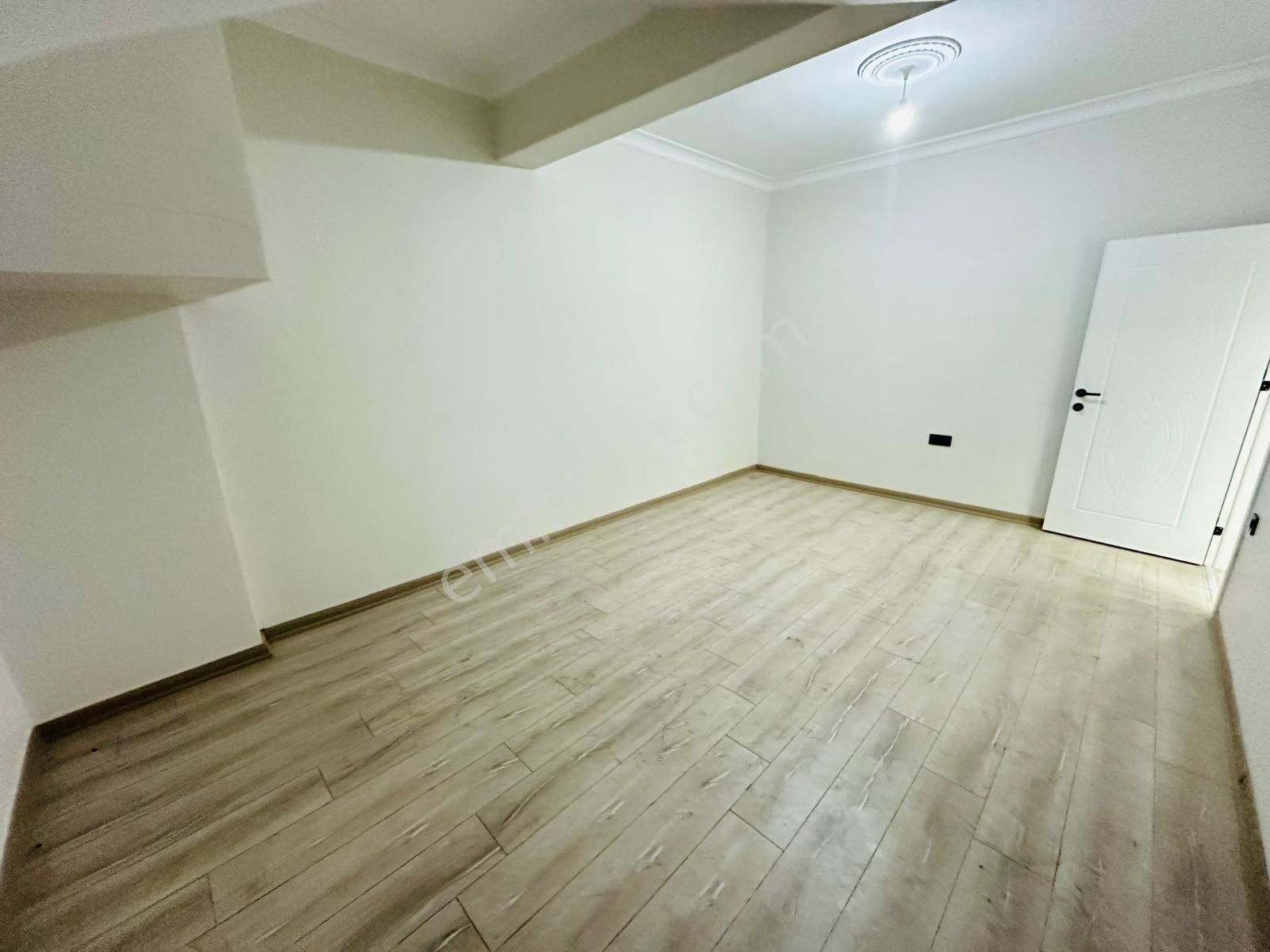 İmren Gayrimenkulden Satılık Sultanmurat Mh. 2+1 85 M2 Bahçe Kat - Görsel 23