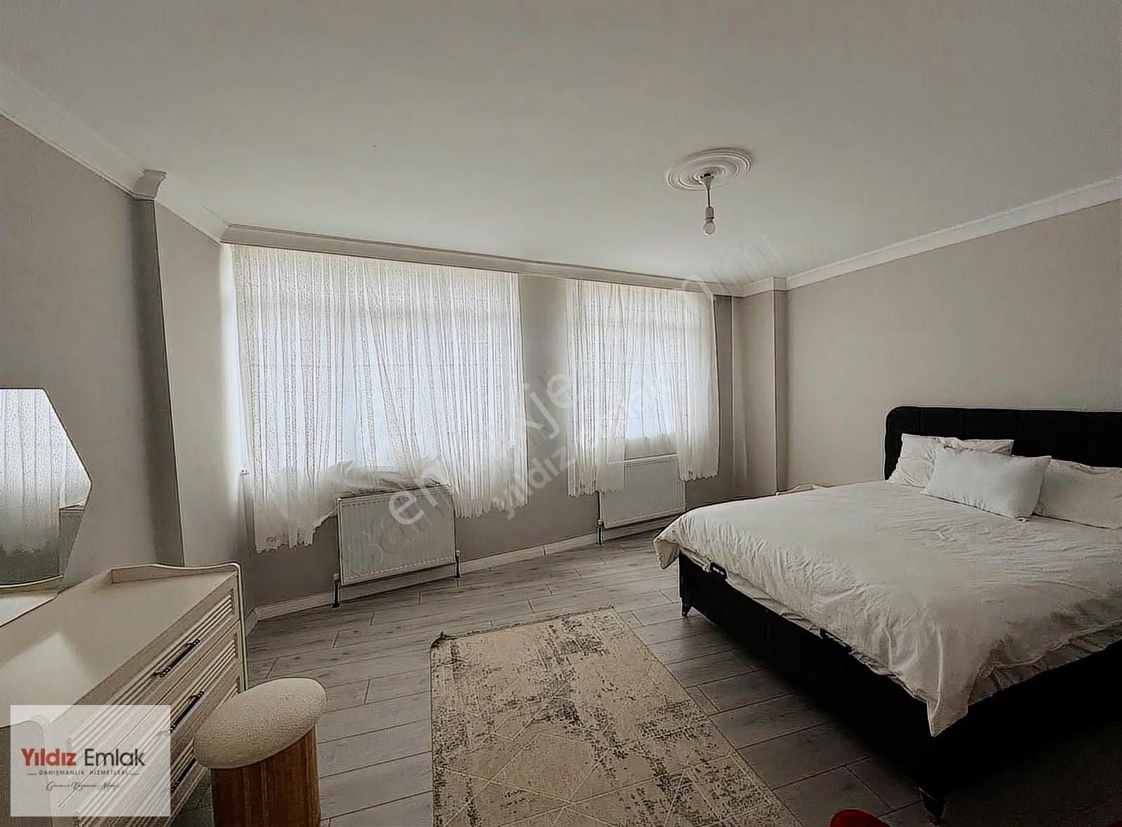 Baglarbasi Mah.de İstasyon Caddesi Yanı Satılık 2+1 Giris Katı - Görsel 8