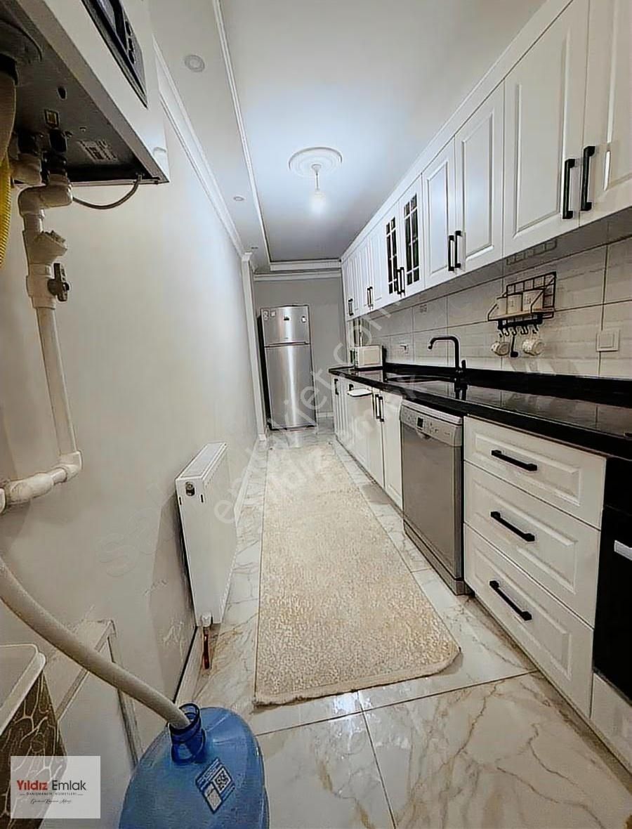 Baglarbasi Mah.de İstasyon Caddesi Yanı Satılık 2+1 Giris Katı - Görsel 21