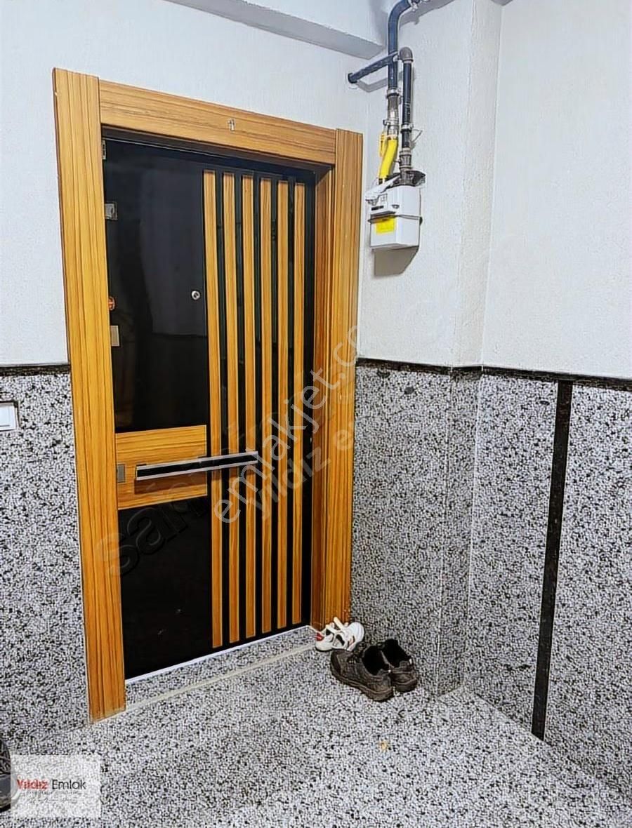 Baglarbasi Mah.de İstasyon Caddesi Yanı Satılık 2+1 Giris Katı - Görsel 10