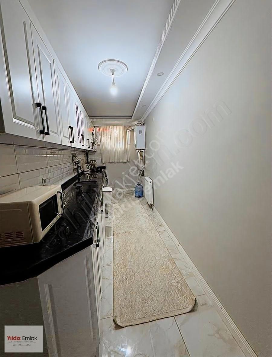 Baglarbasi Mah.de İstasyon Caddesi Yanı Satılık 2+1 Giris Katı - Görsel 11