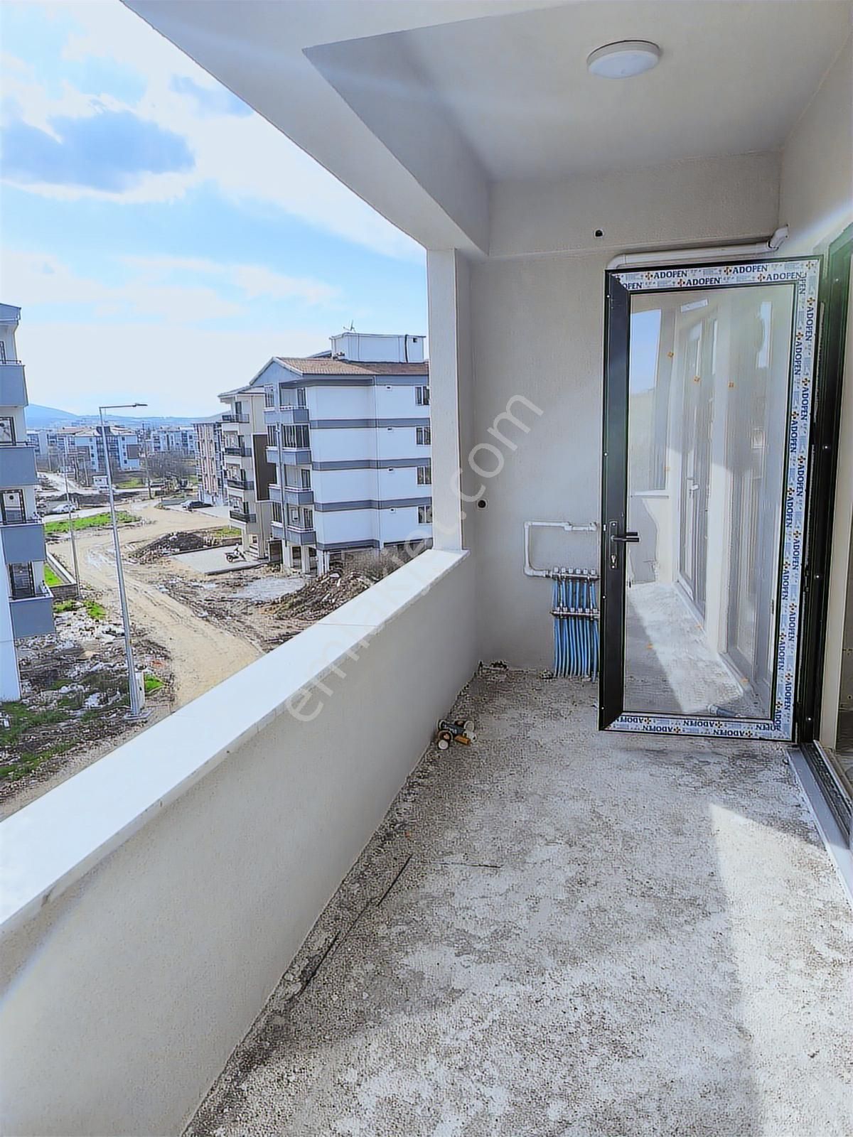 Turkuaz'dan Barış'ta Yerden Isıtma Üç Cephe 2+1 Satılık Daire - Görsel 2