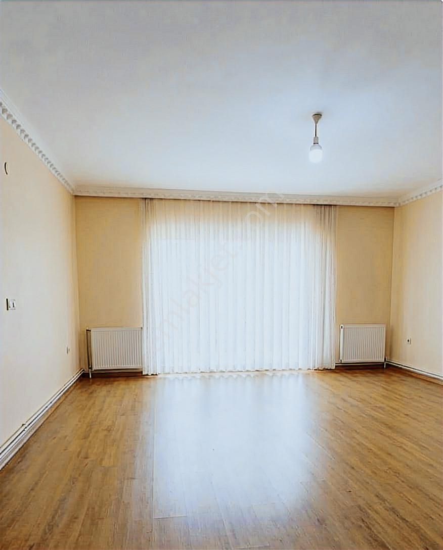 Kartepe'de Site İçerisinde 2+1 Satılık Bahçe Dubleks - Görsel 15