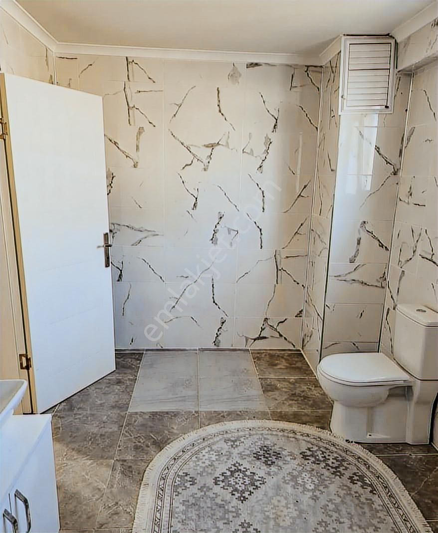 Kartepe'de Site İçerisinde 2+1 Satılık Bahçe Dubleks - Görsel 2