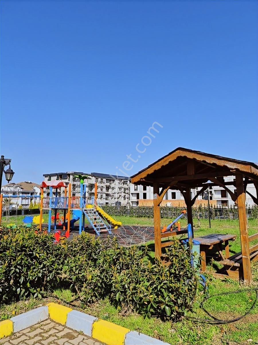 Kartepe'de Site İçerisinde 2+1 Satılık Bahçe Dubleks - Görsel 11