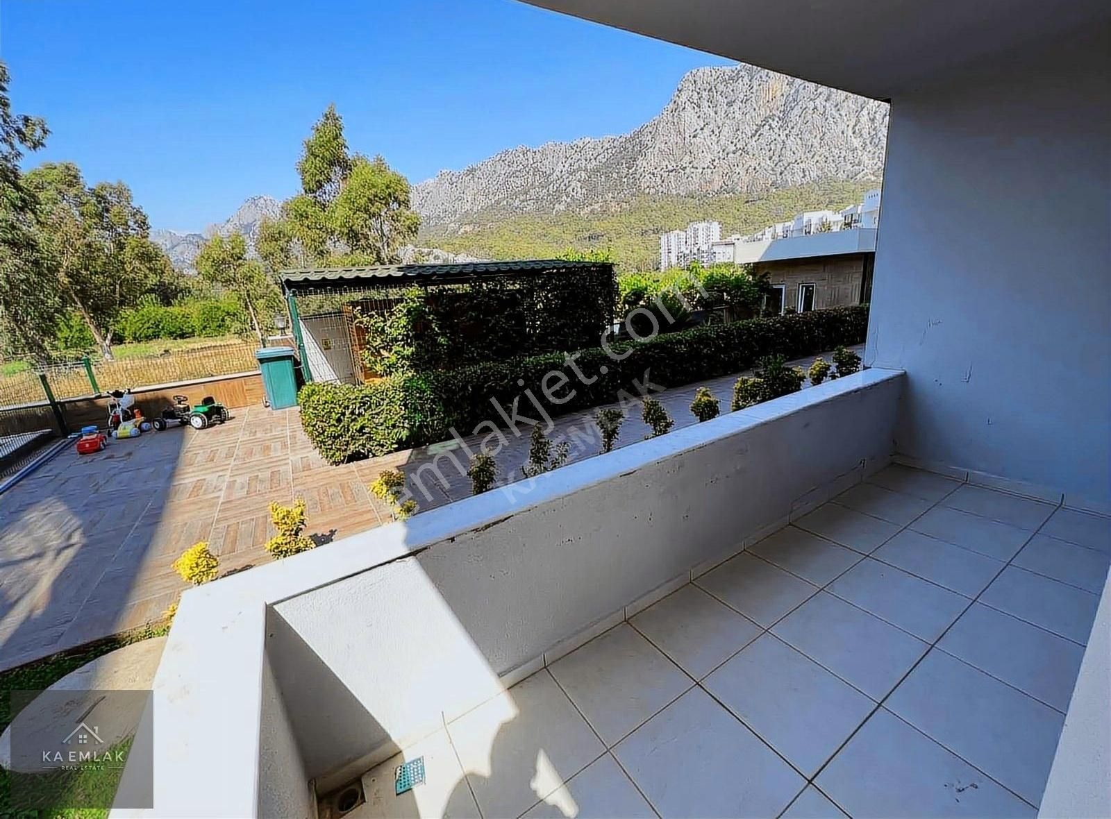 Konyaaltı Kiralık Eşyalı 1+1 Daire Veya Home Ofis - Görsel 12