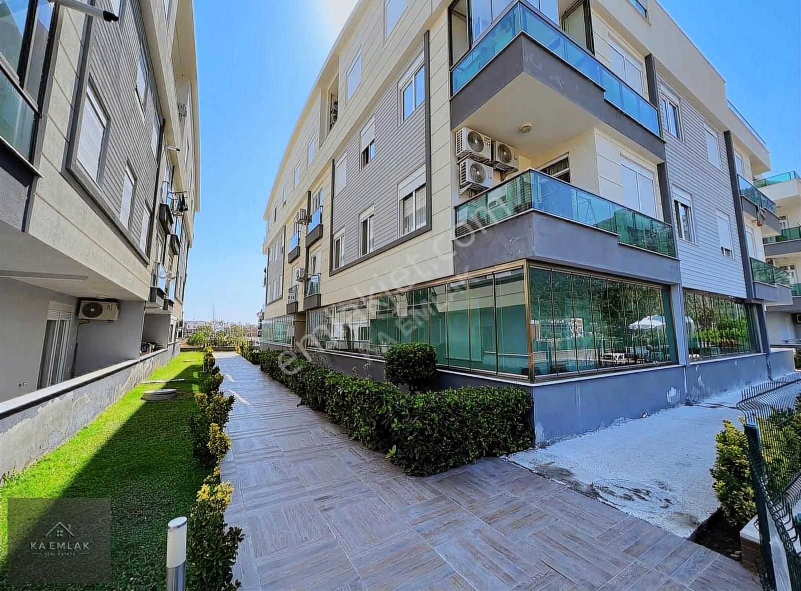 Konyaaltı Kiralık Eşyalı 1+1 Daire Veya Home Ofis