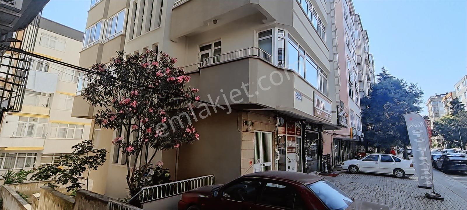 İlkadım İstasyon Saadet Caddesi Satılık 3+1 Daire - Görsel 8