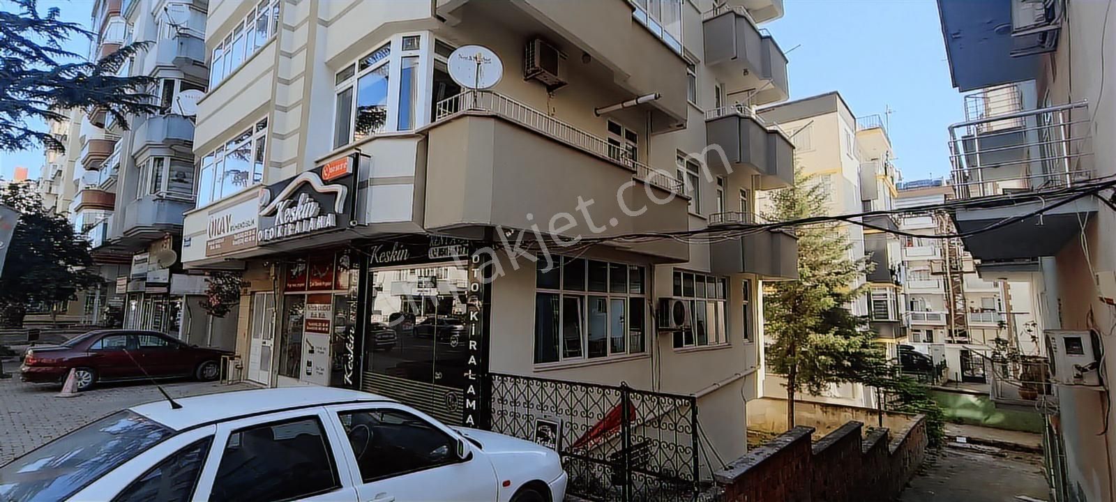 İlkadım İstasyon Saadet Caddesi Satılık 3+1 Daire - Görsel 7
