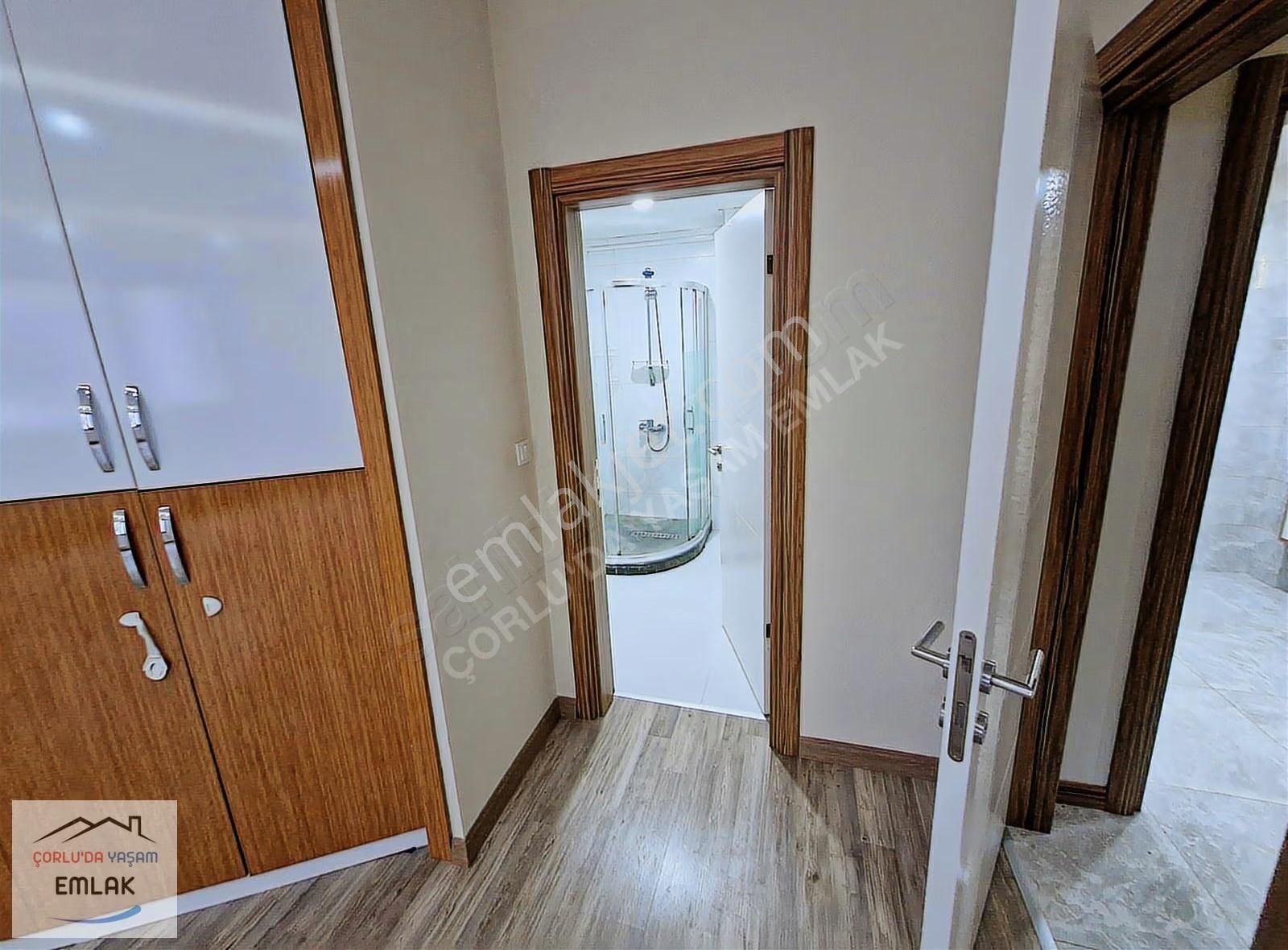 Emlaklar,hürriyet Mah.güvenlikli Sitede,140 M²,3+1 Kiralık Daire - Görsel 16