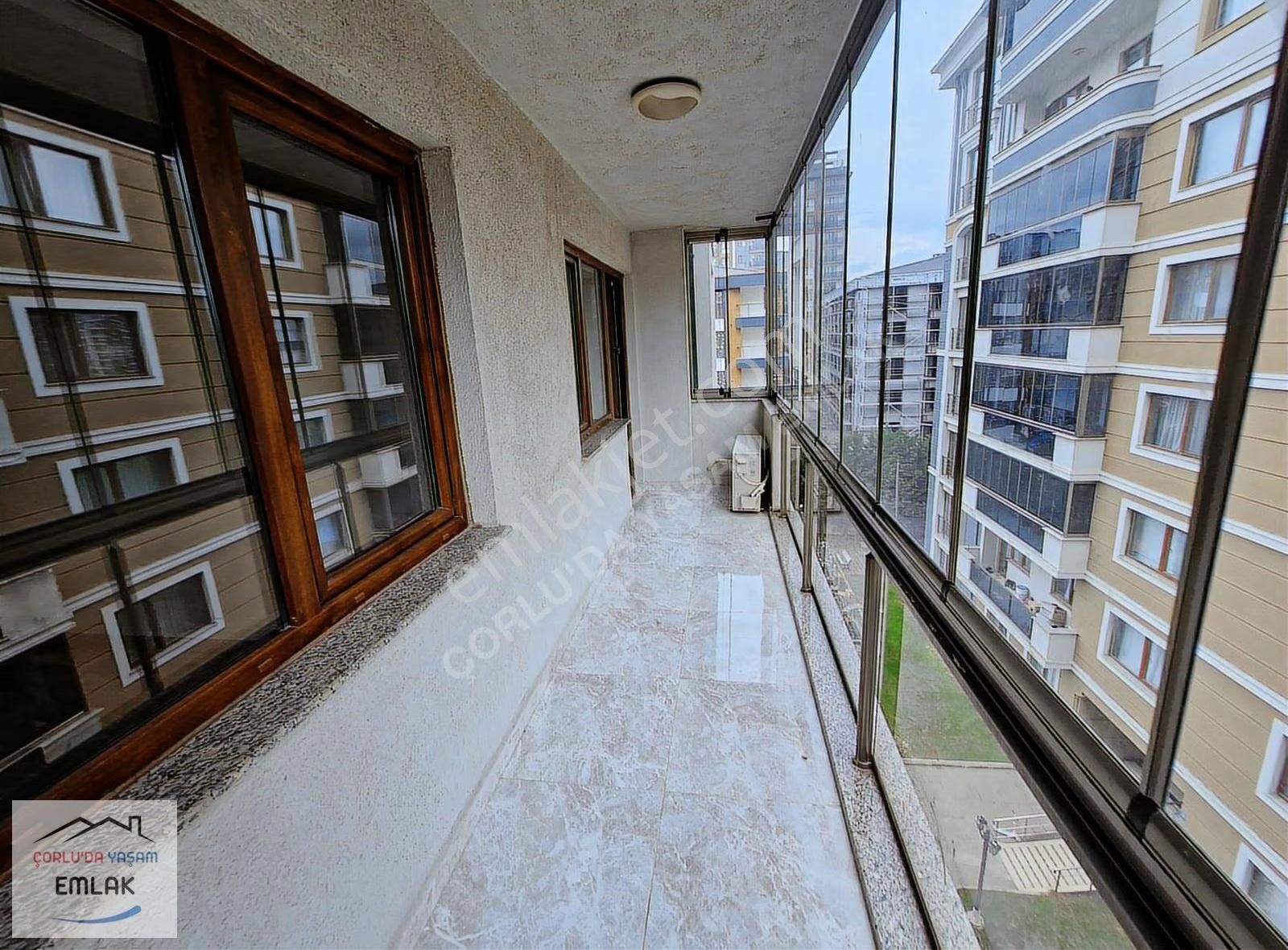 Emlaklar,hürriyet Mah.güvenlikli Sitede,140 M²,3+1 Kiralık Daire - Görsel 35
