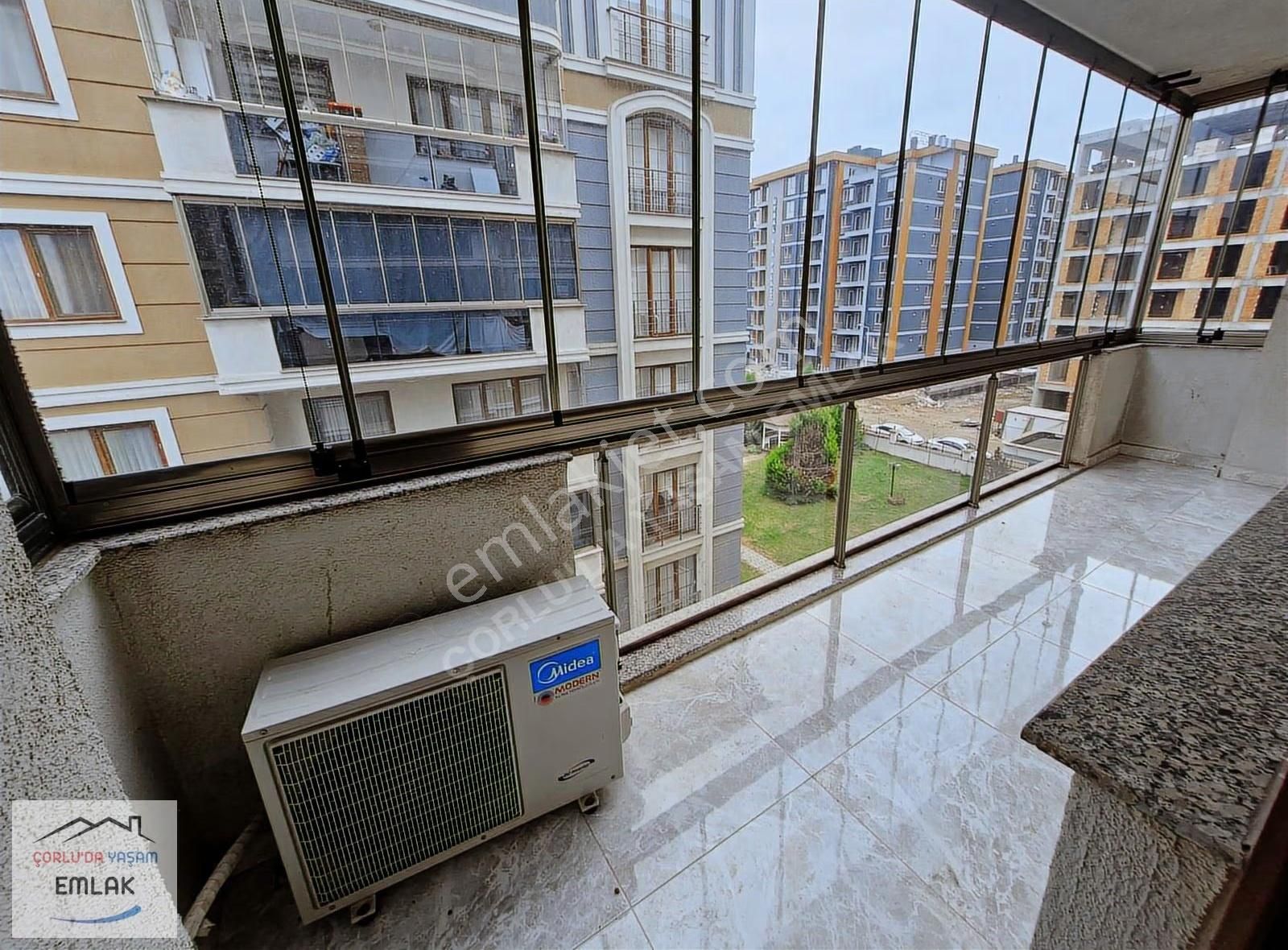 Emlaklar,hürriyet Mah.güvenlikli Sitede,140 M²,3+1 Kiralık Daire - Görsel 4