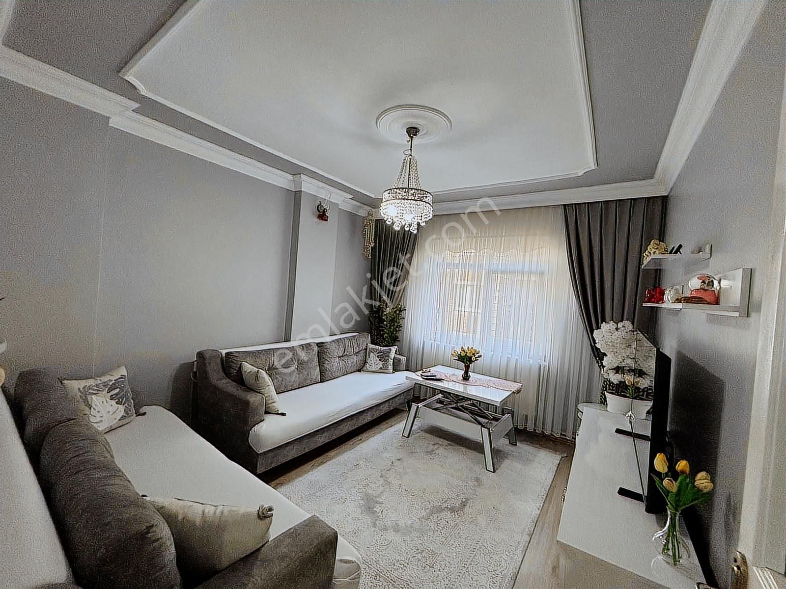 Önlü'den Mehmet Akif'de 2+1 75m2 Merkezi Konumda Masrafsız Daire - Görsel 10