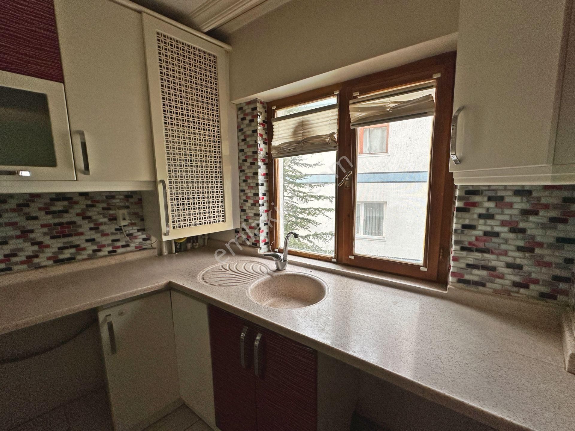 Hürel Düzlükte Ara Kat Park Manzaralı Önü Açık 3+1 Satılık Daire - Görsel 15