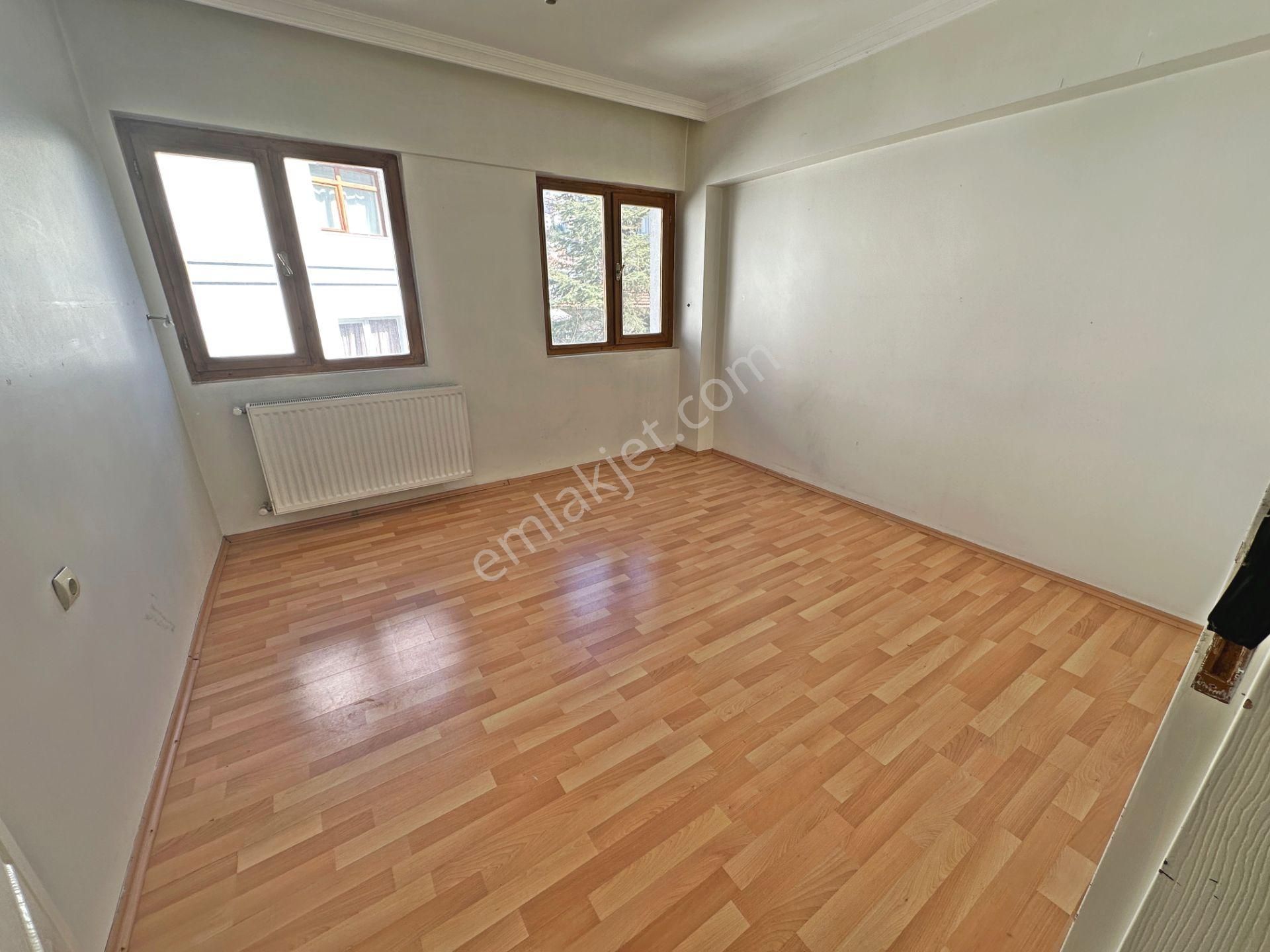 Hürel Düzlükte Ara Kat Park Manzaralı Önü Açık 3+1 Satılık Daire - Görsel 24