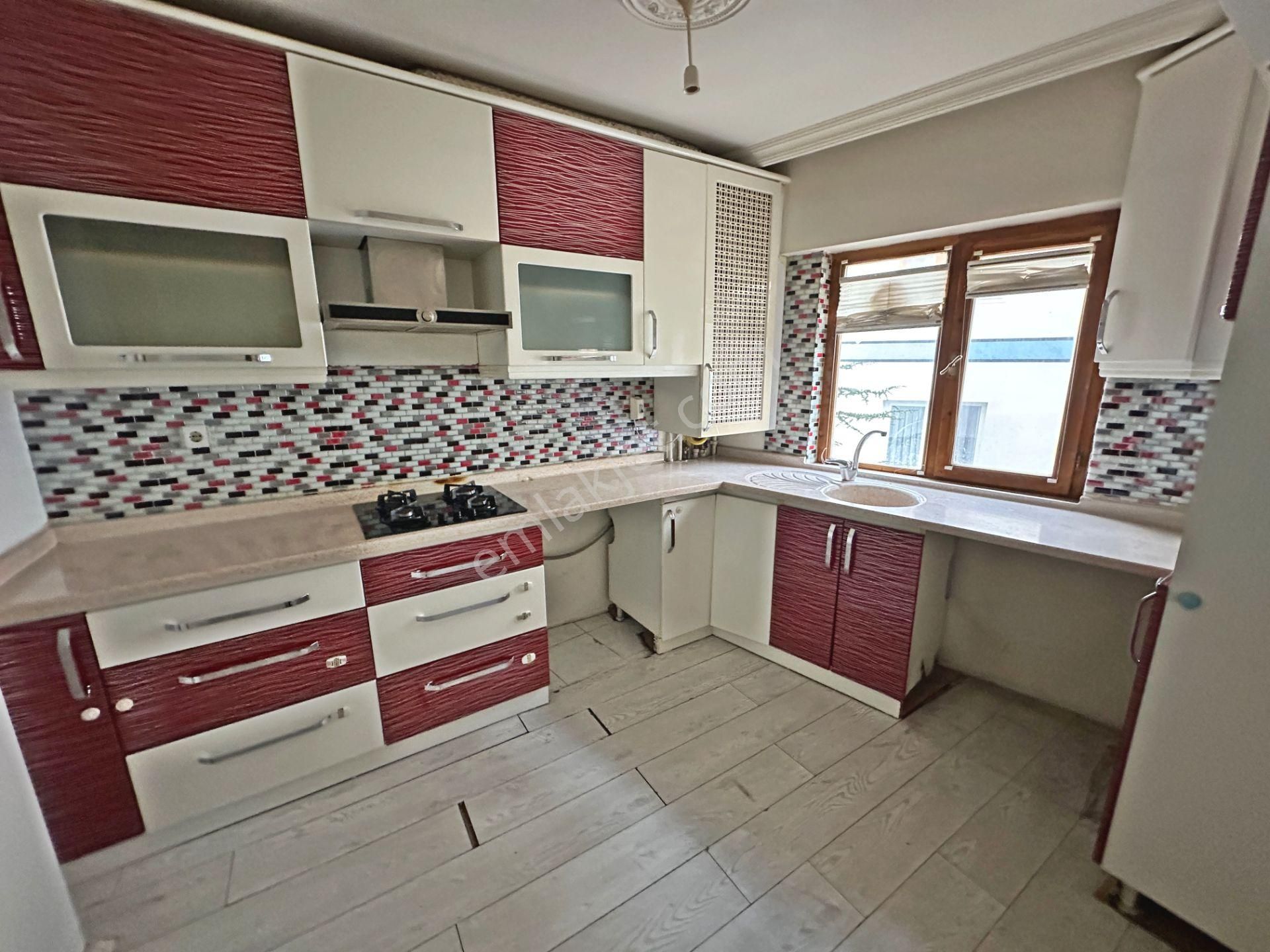 Hürel Düzlükte Ara Kat Park Manzaralı Önü Açık 3+1 Satılık Daire - Görsel 12