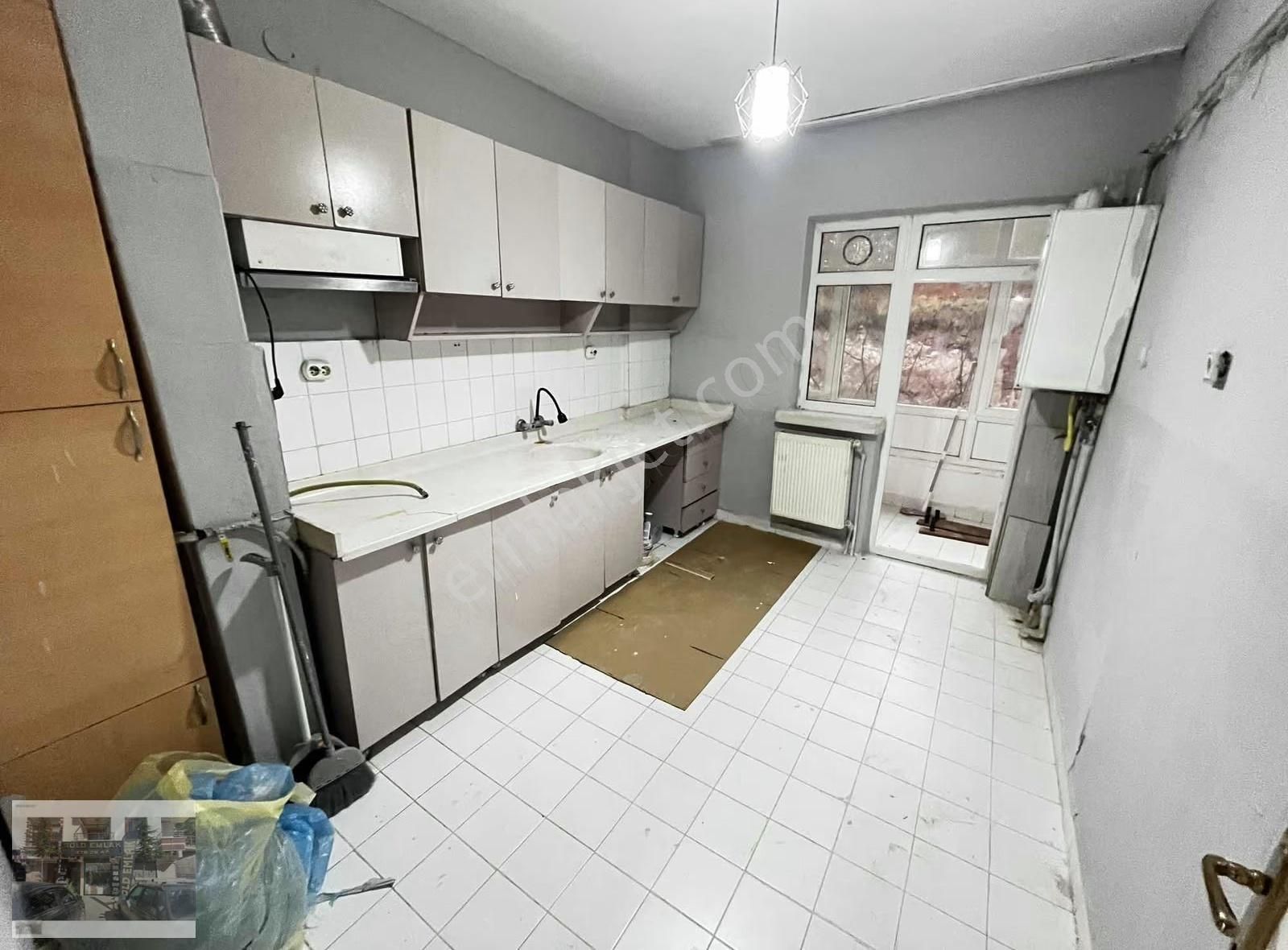 Vizyon Emlak'tan 3. Katta Kaçırılmayacak Temiz Daire - Görsel 4